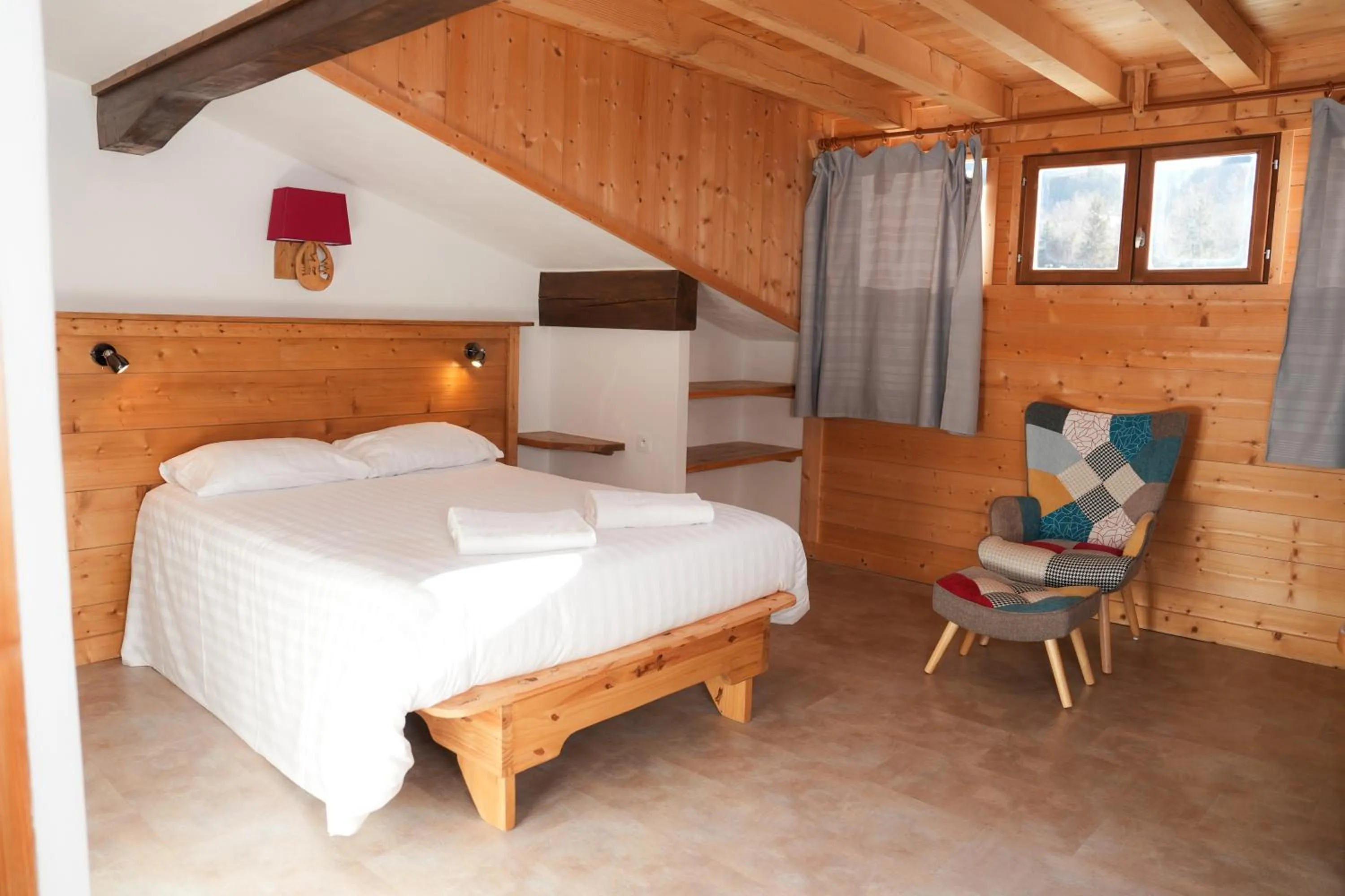 View (from property/room), Bed in Fontaine du Mont Blanc Hotel & Spa