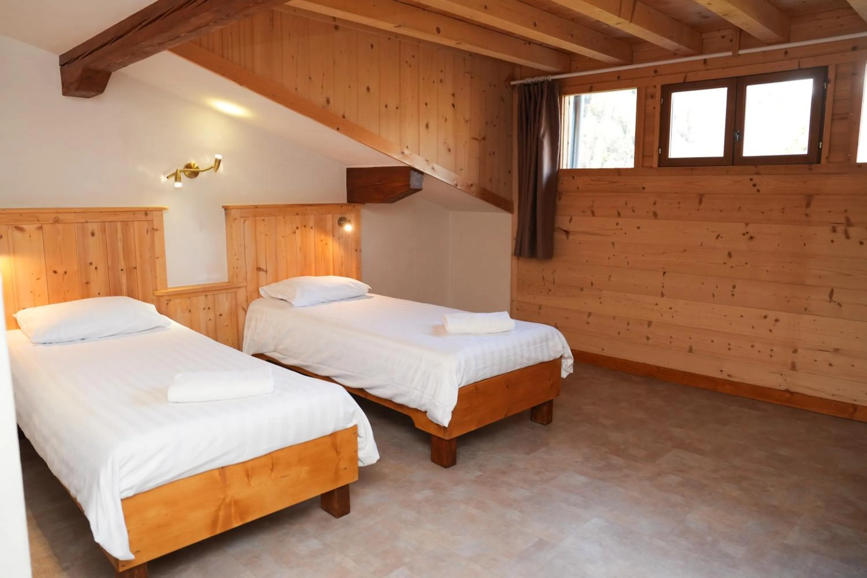 View (from property/room), Bed in Fontaine du Mont Blanc Hotel & Spa