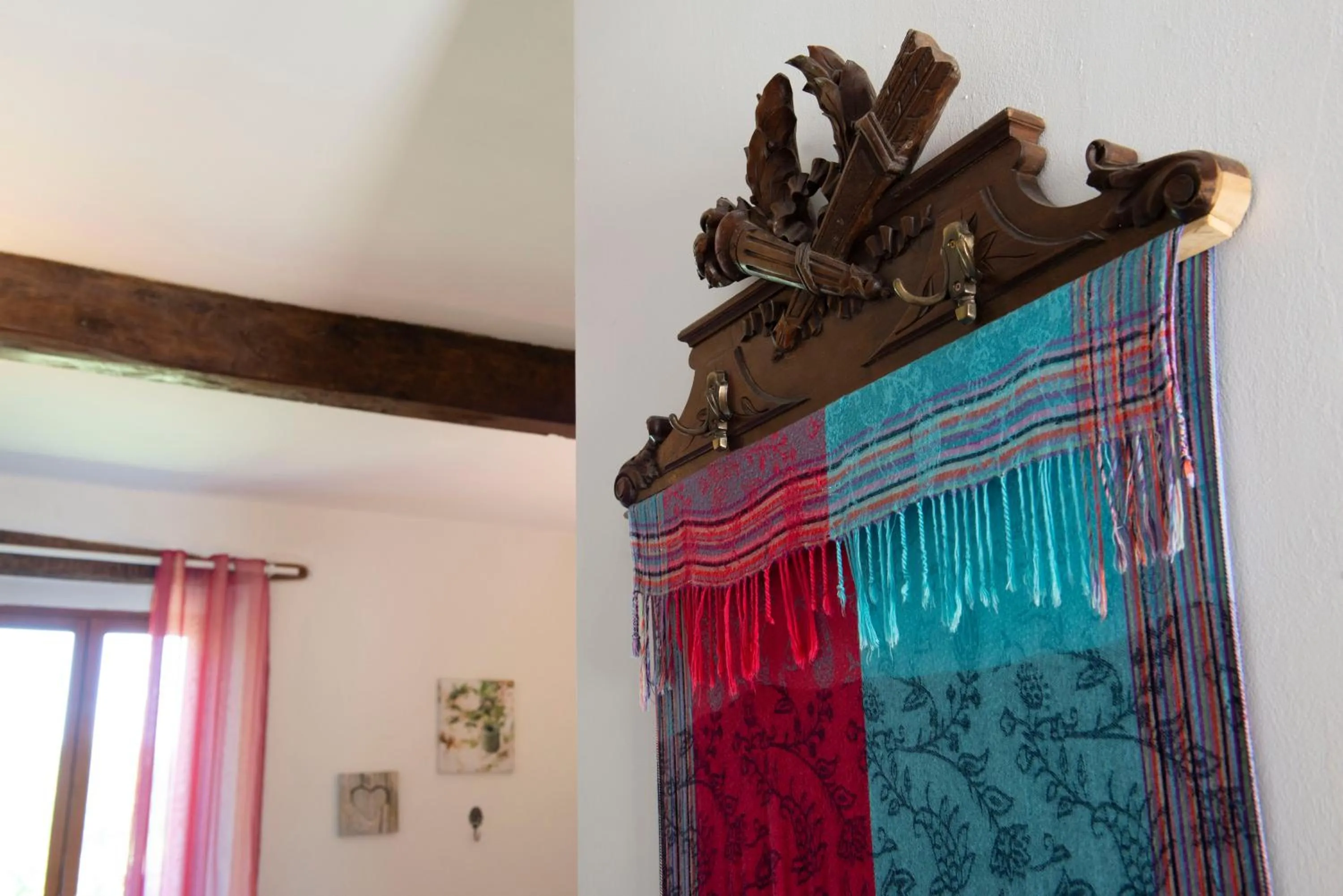 Decorative detail in residence la Salamandre kamers