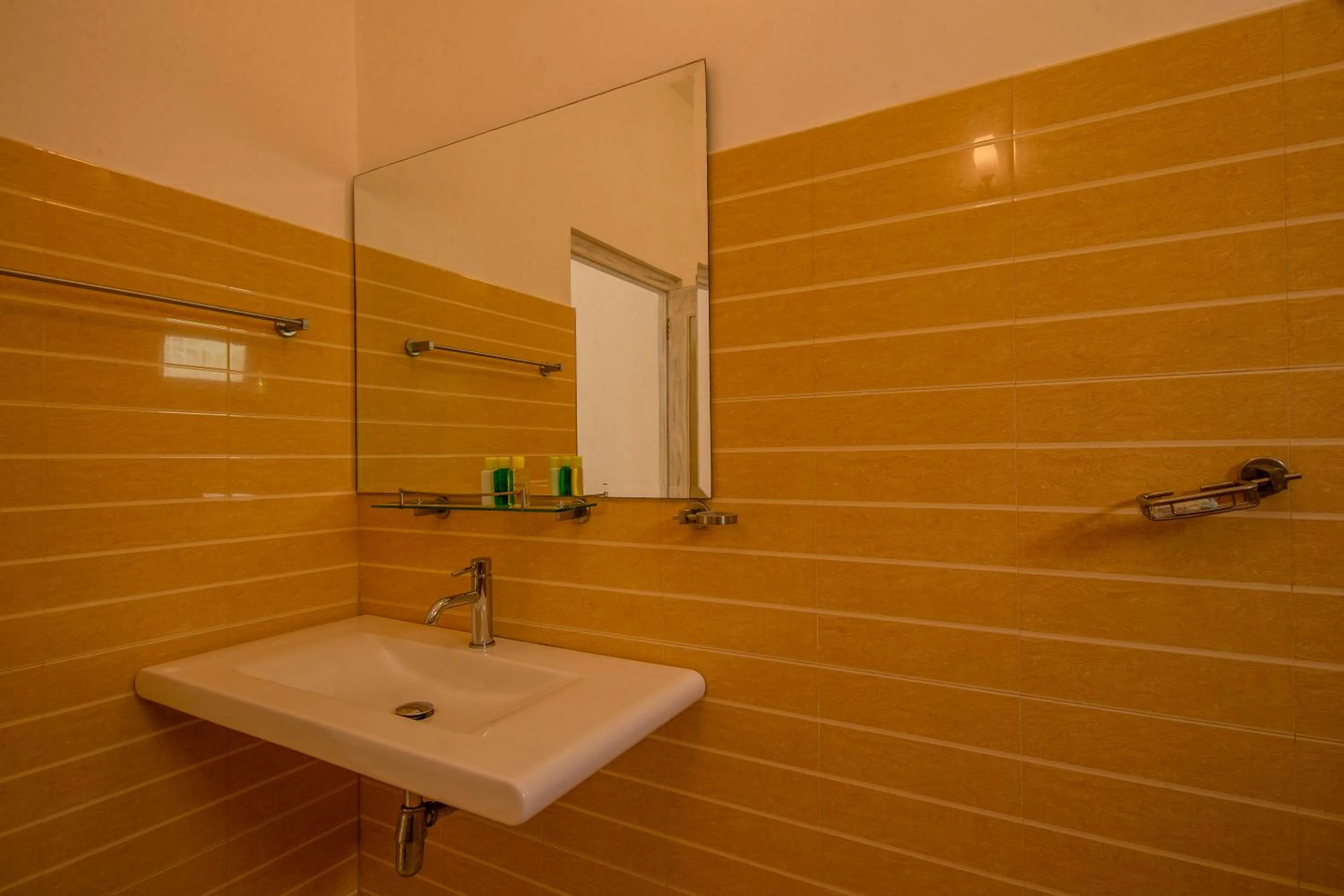 Bathroom in Epic Unawatuna