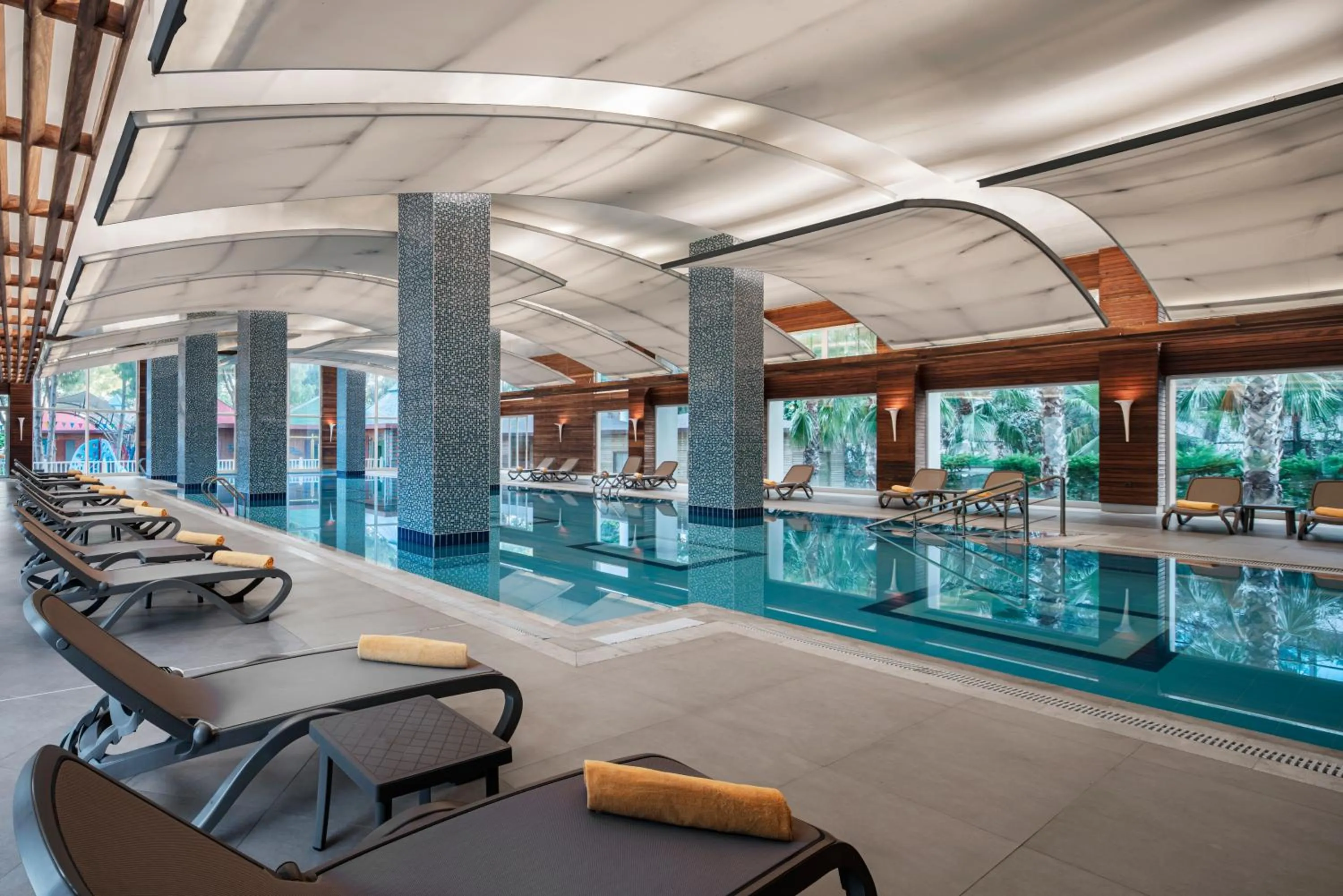 Swimming pool in Papillon Ayscha Resort & Spa