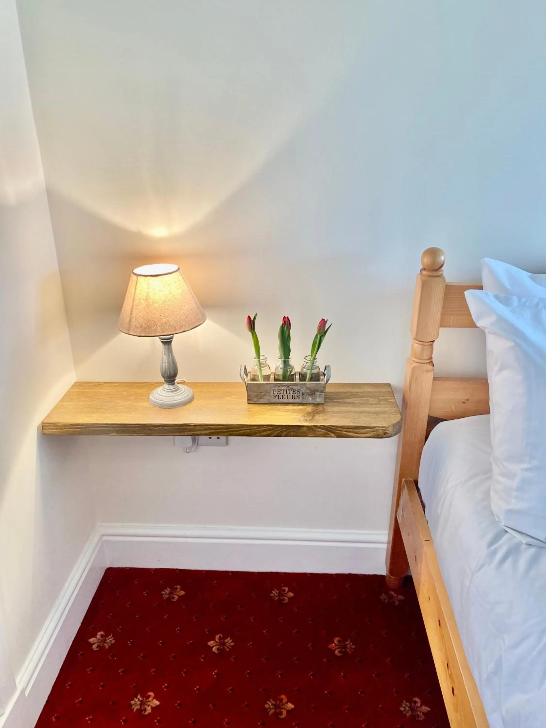 Bed in The Gordon Arms Restaurant with Rooms