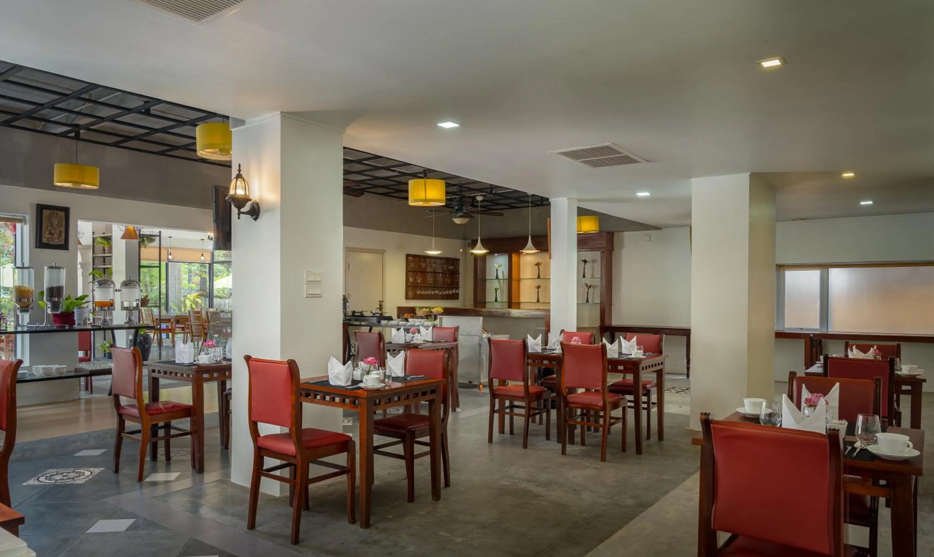 Restaurant/places to eat in Sala Siem Reap Hotel