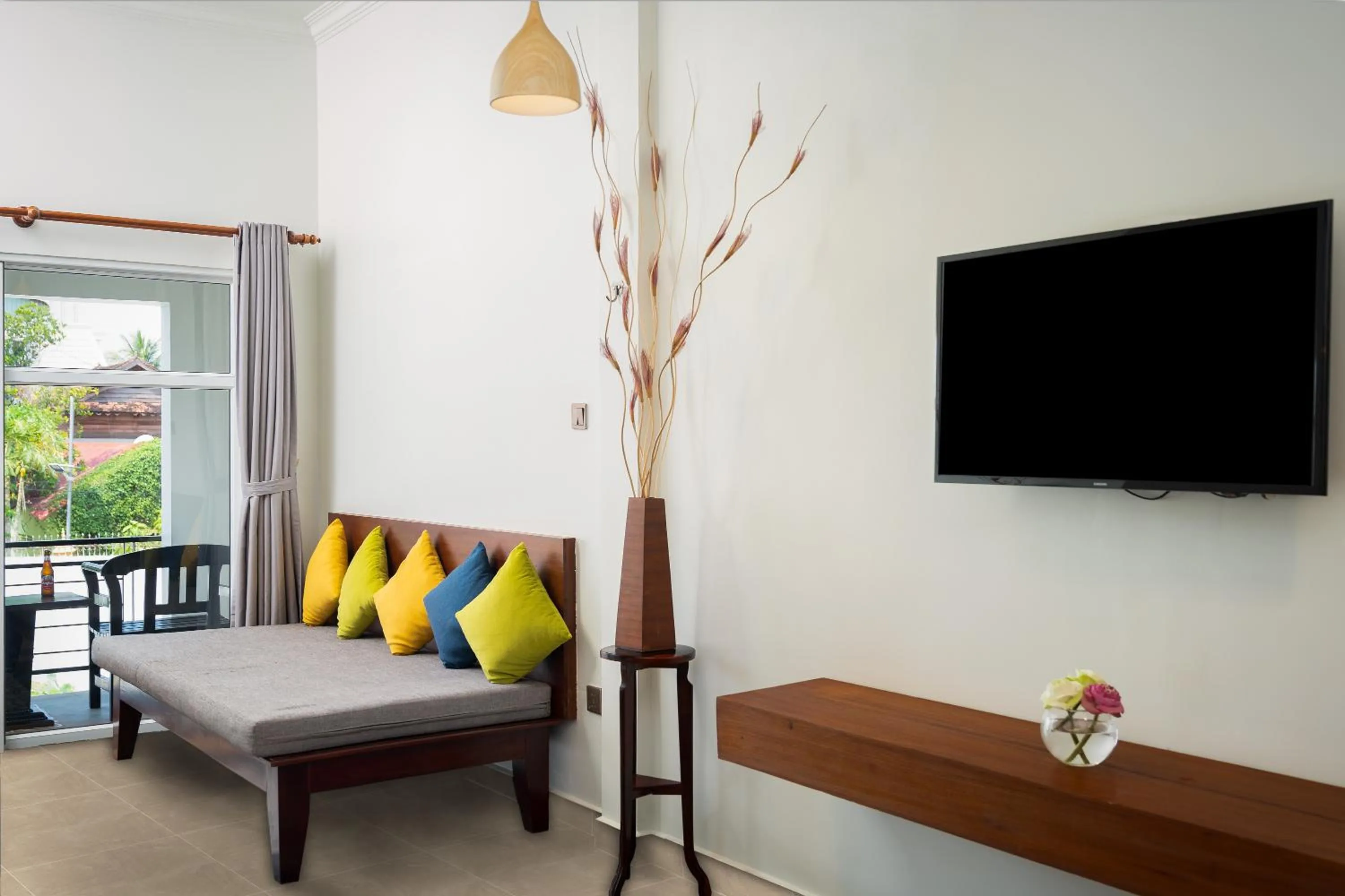 Communal lounge/ TV room in Sala Siem Reap Hotel