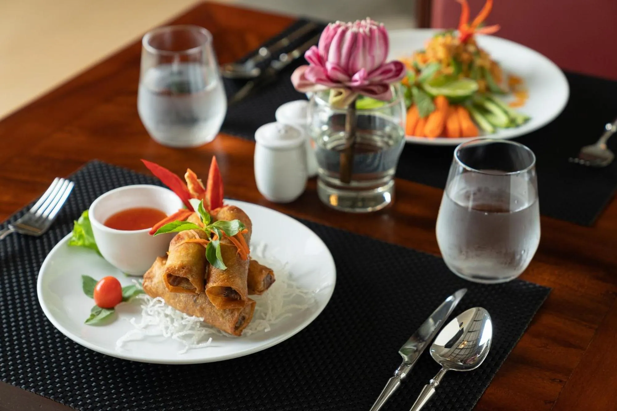 Food and drinks in Sala Siem Reap Hotel
