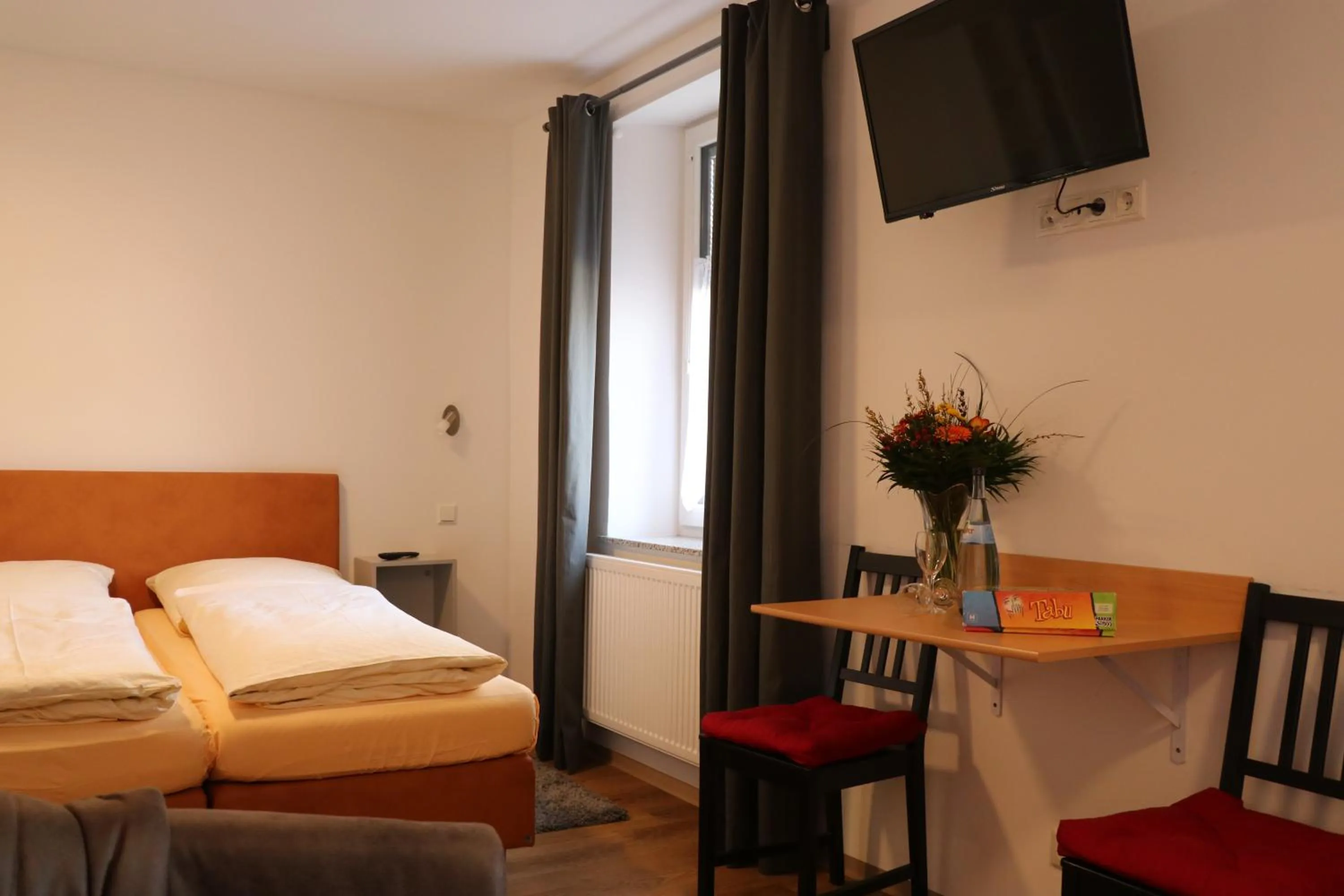 Photo of the whole room, Bed in Gasthof Post