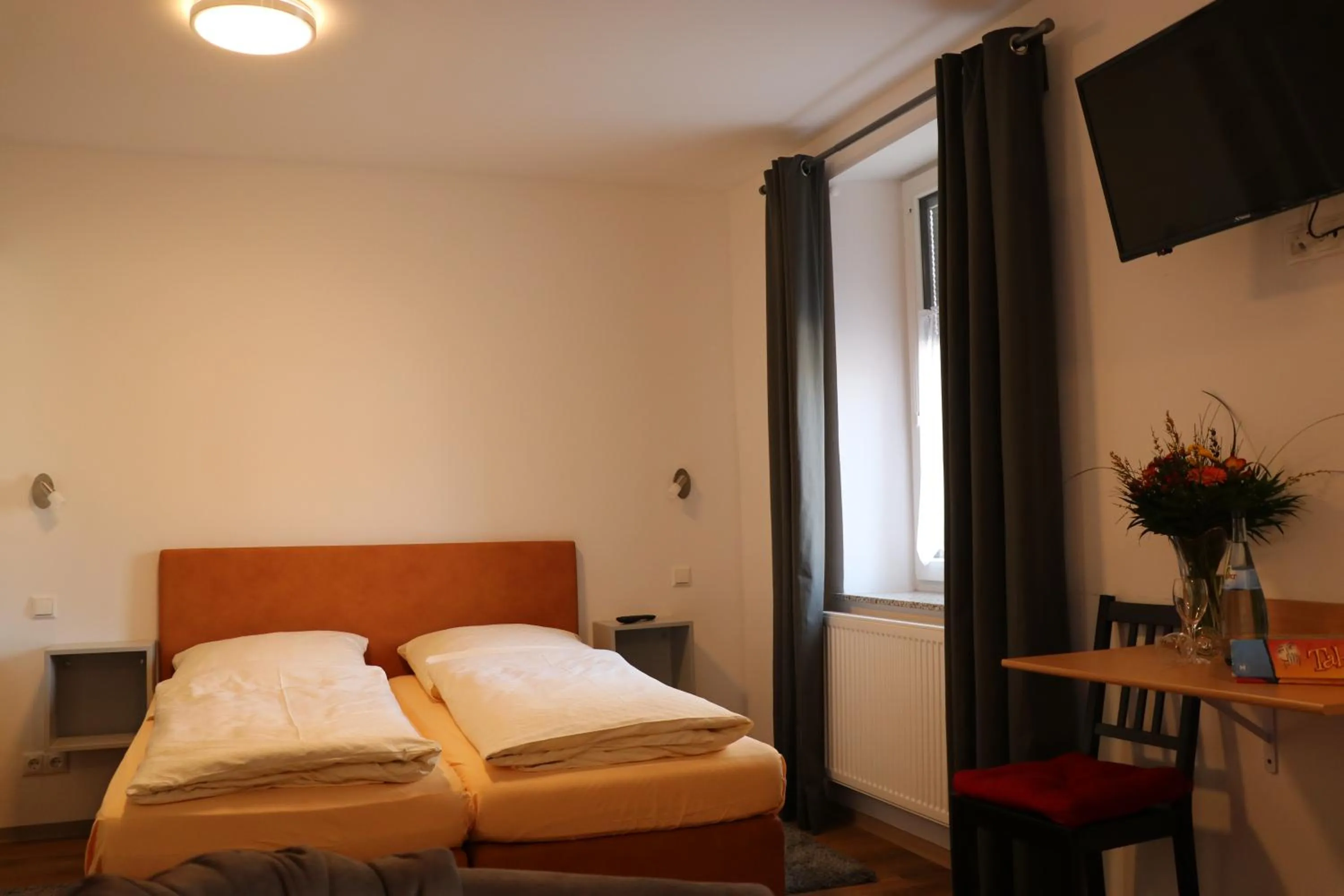 Photo of the whole room, Bed in Gasthof Post