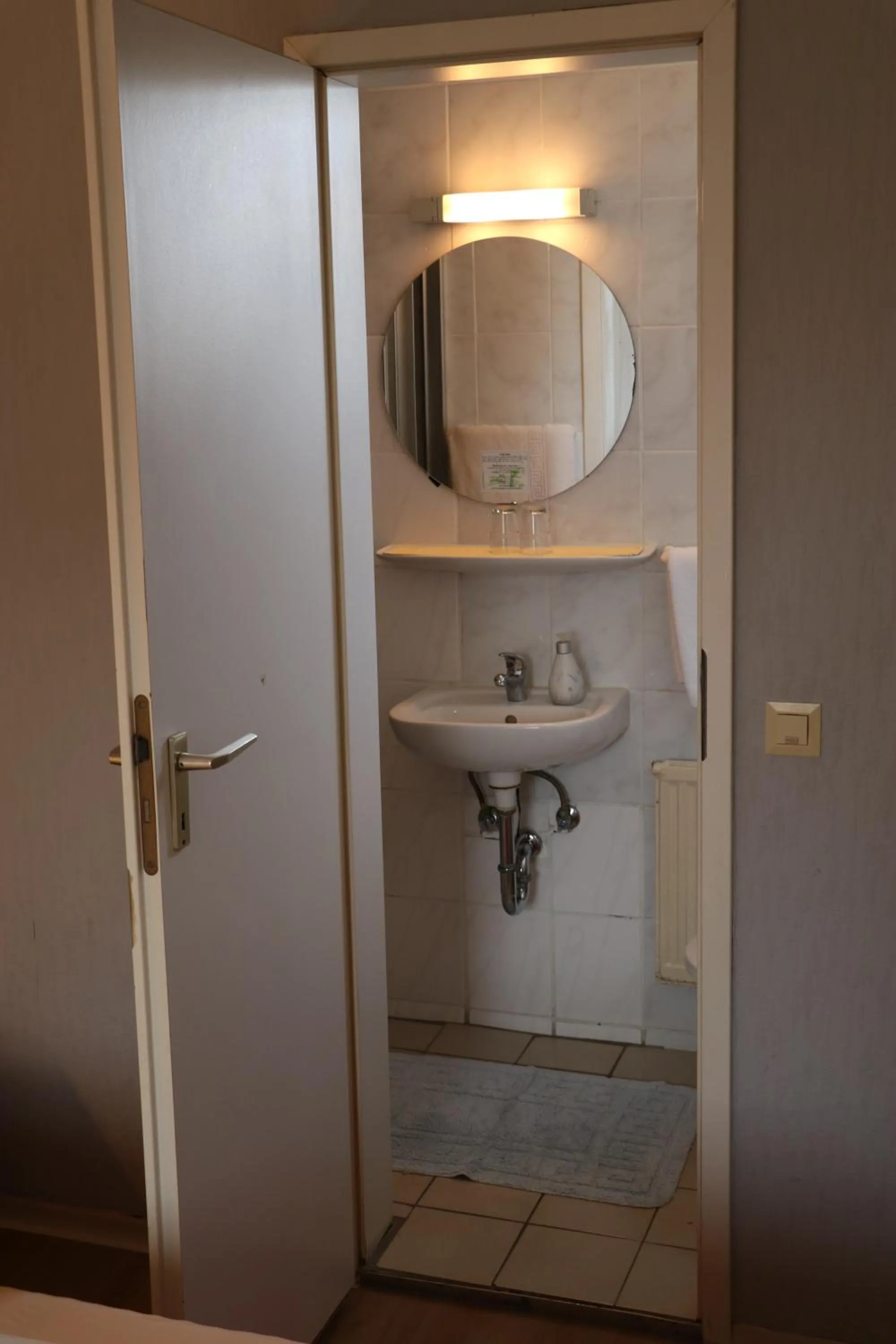 Shower in Gasthof Post