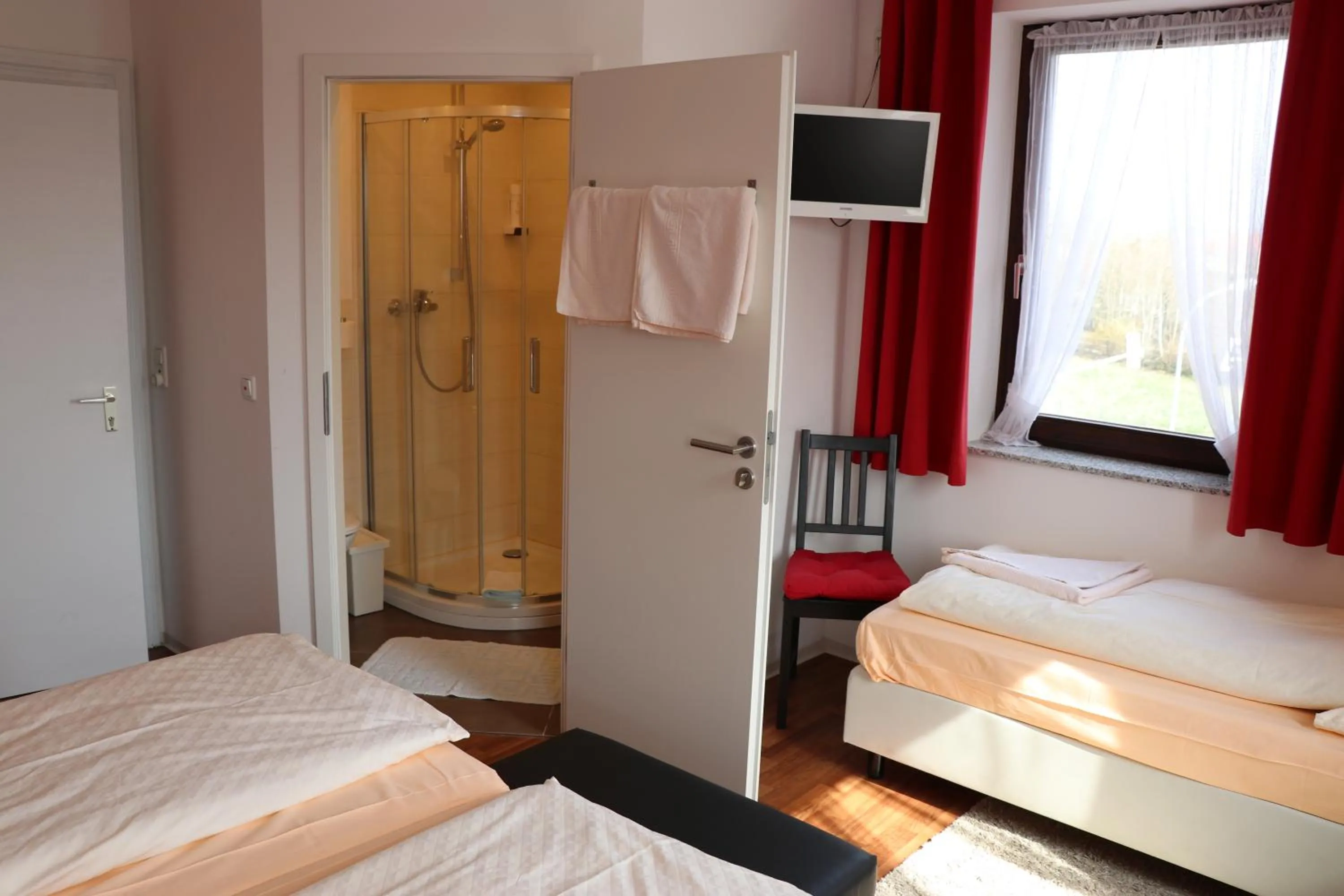 Photo of the whole room, Bed in Gasthof Post