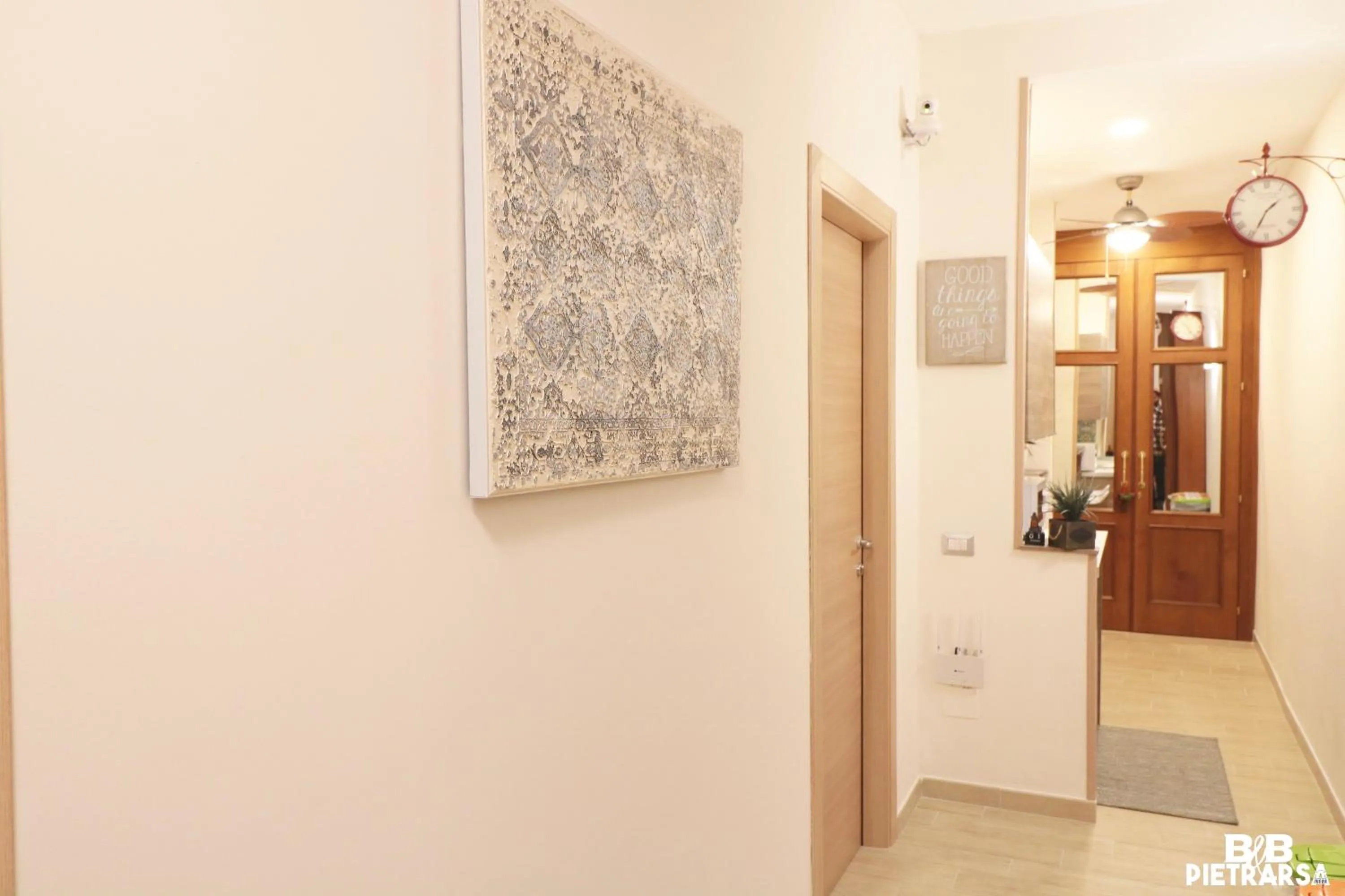 Decorative detail in B&B Pietrarsa