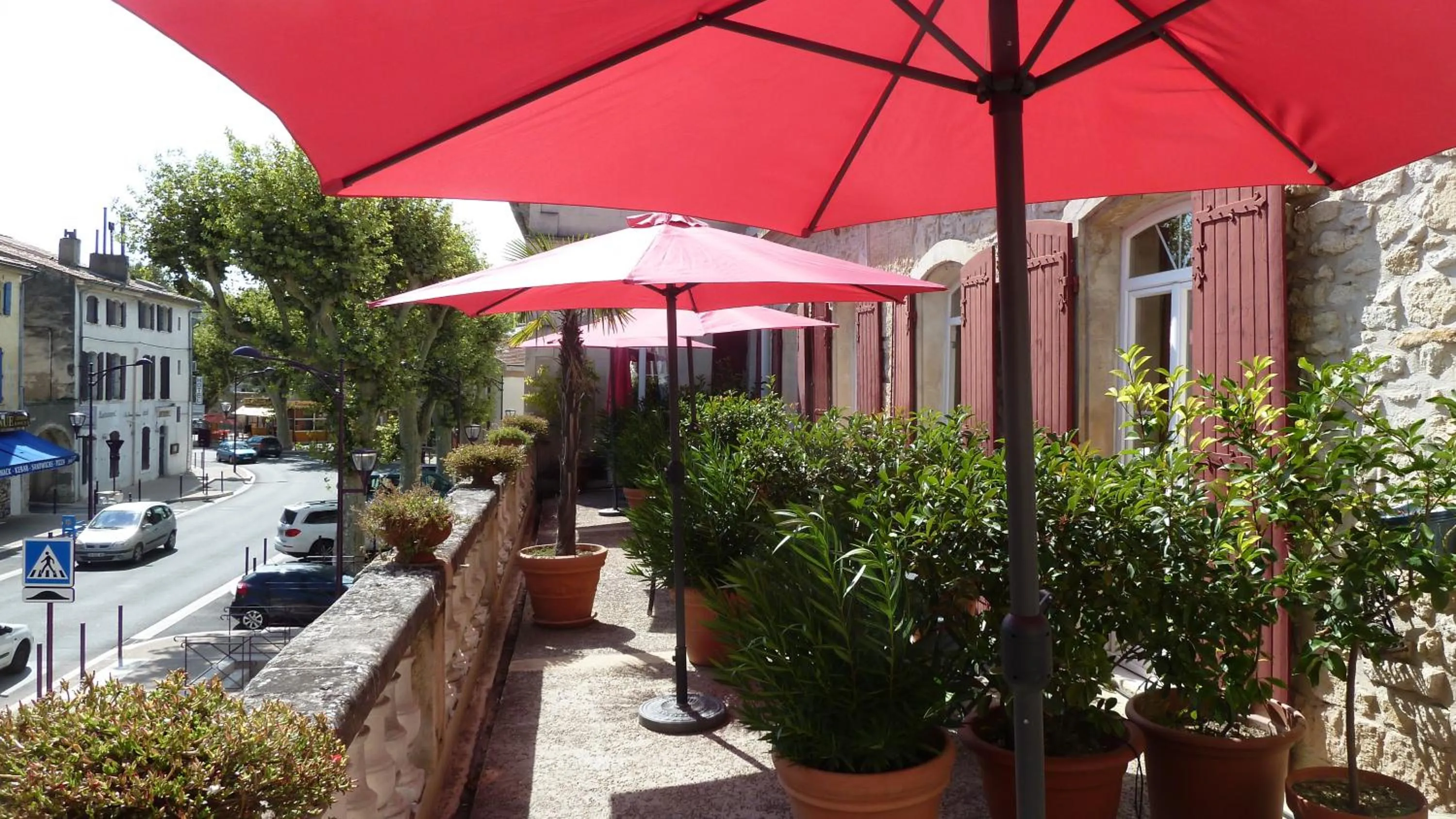 Day in Hotel Des Artistes