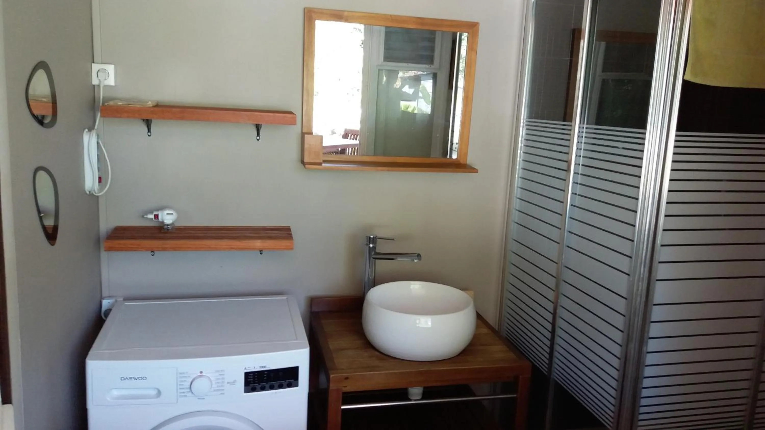 Shower in Cap Martinique
