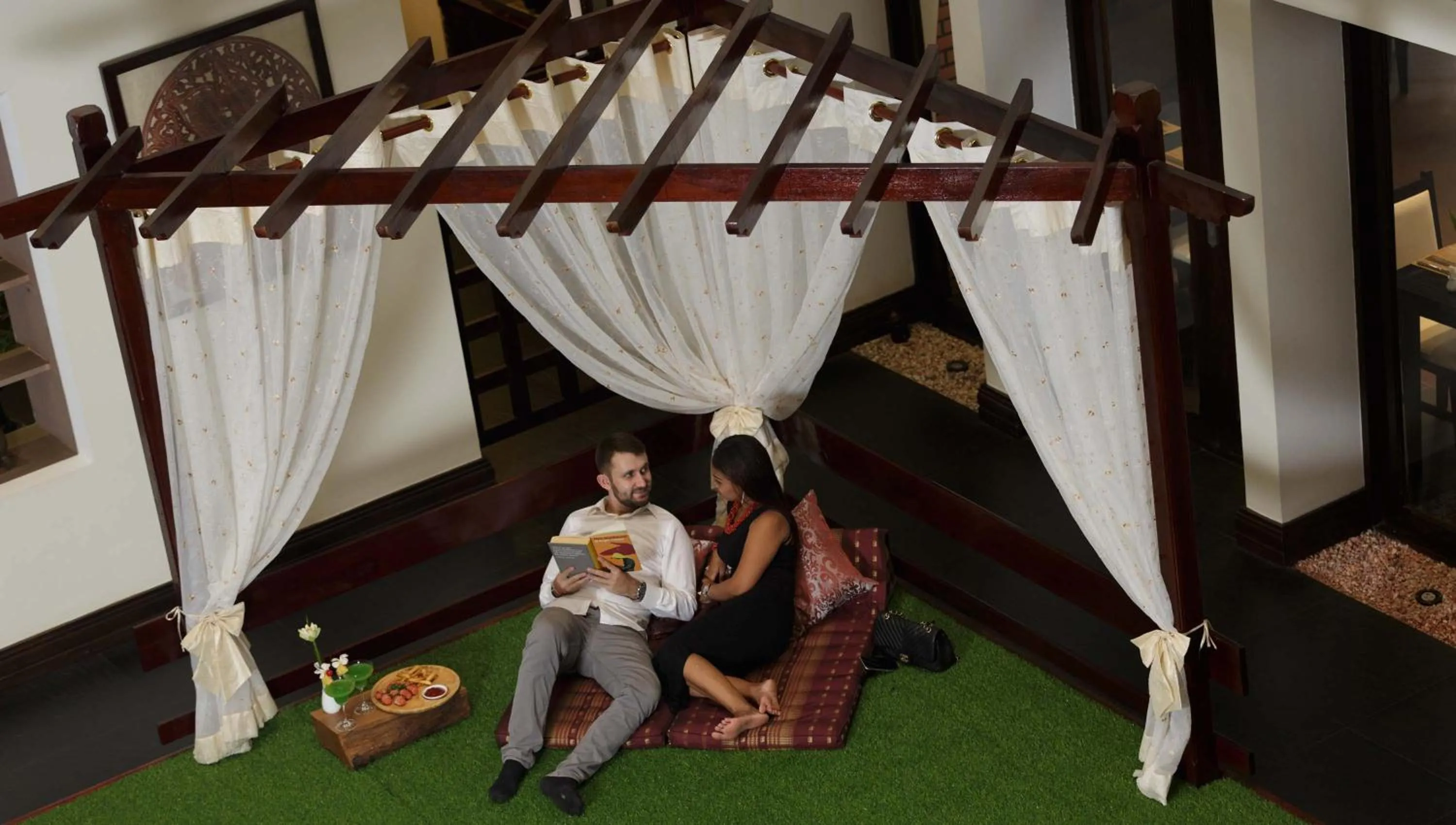 People in Sokchea Angkor Hotel