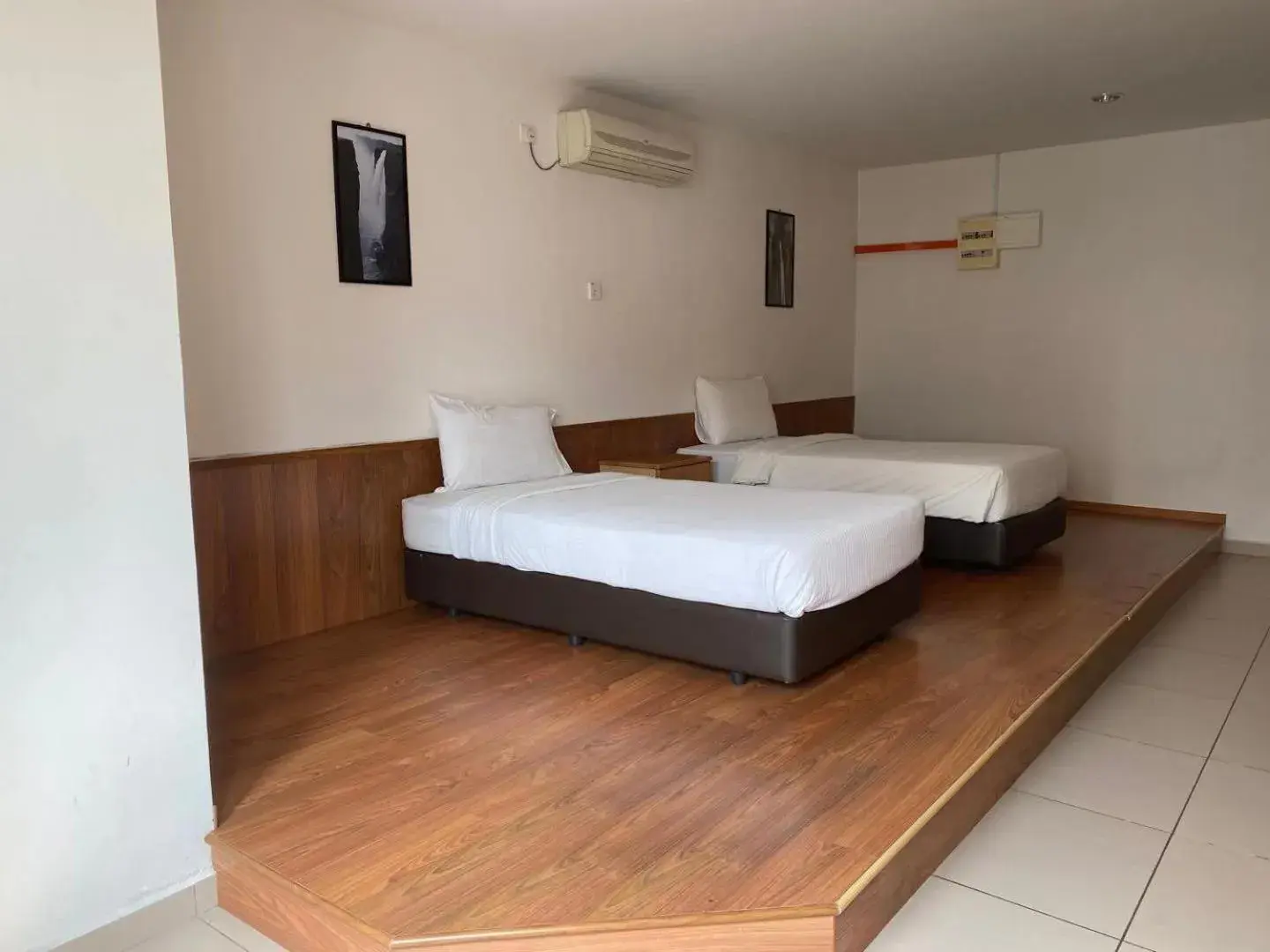 Bed in Swan Garden Hotel Bed in Swan Garden Hotel