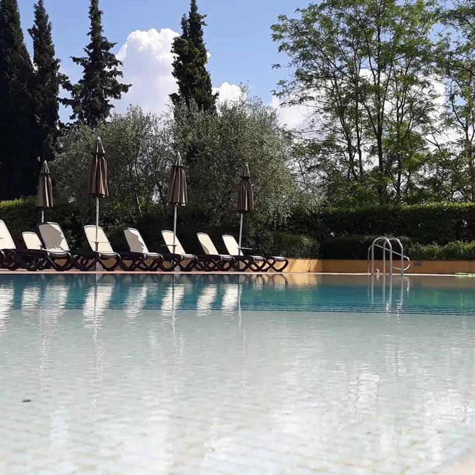 Swimming pool in La Torre wine resort