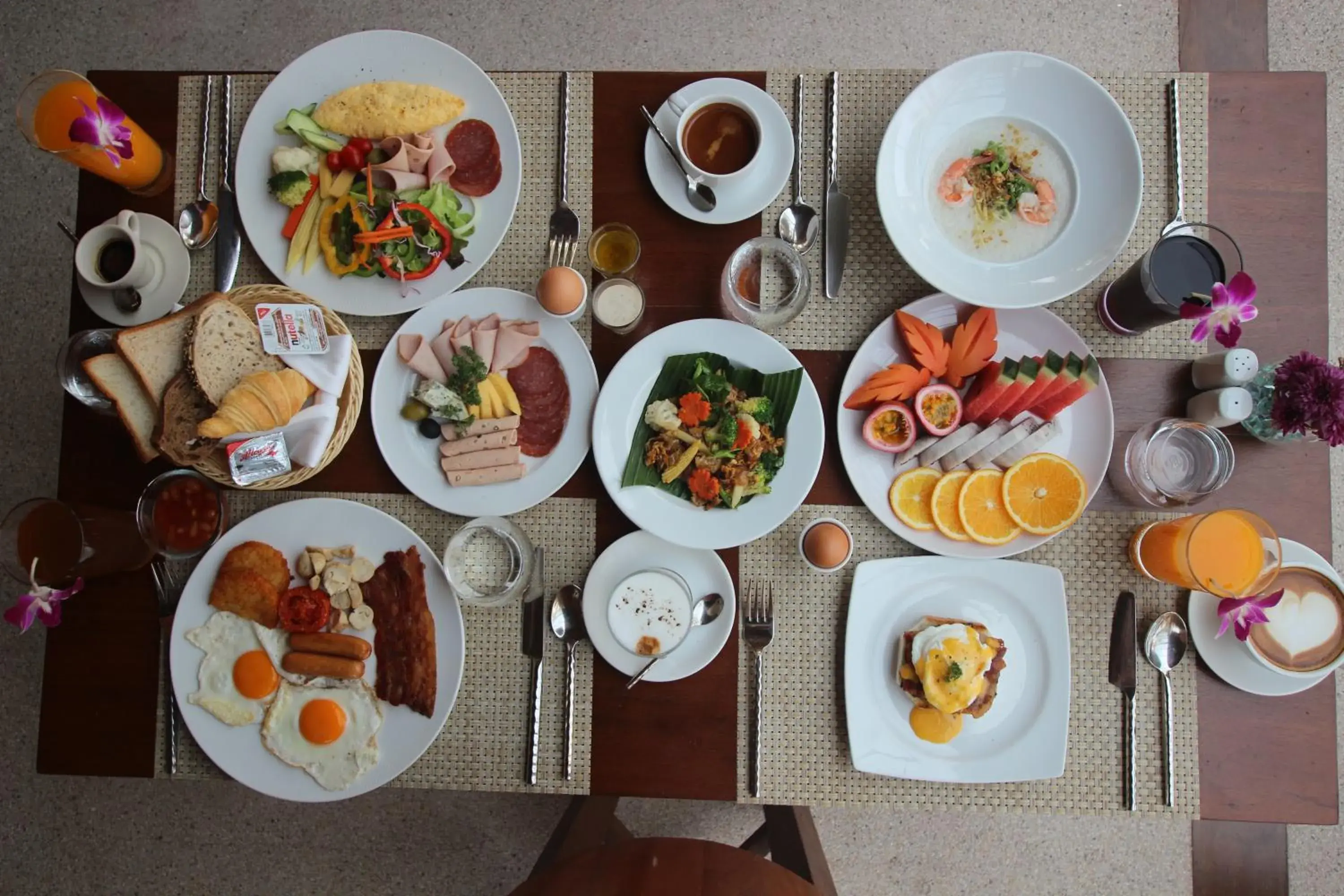 Breakfast in Banana Fan Sea Resort Breakfast in Banana Fan Sea Resort