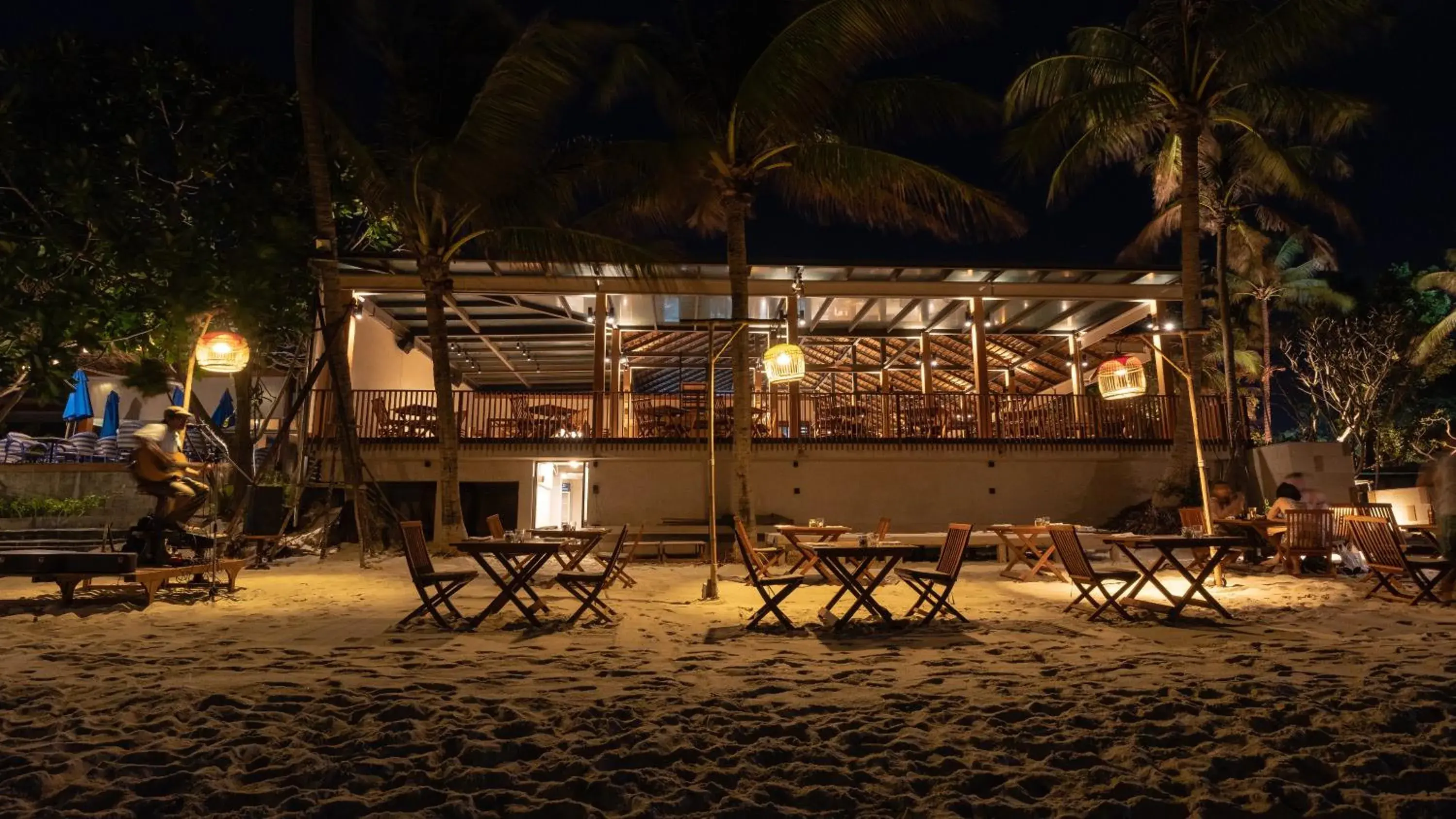 Restaurant/places to eat in Banana Fan Sea Resort Restaurant/places to eat in Banana Fan Sea Resort