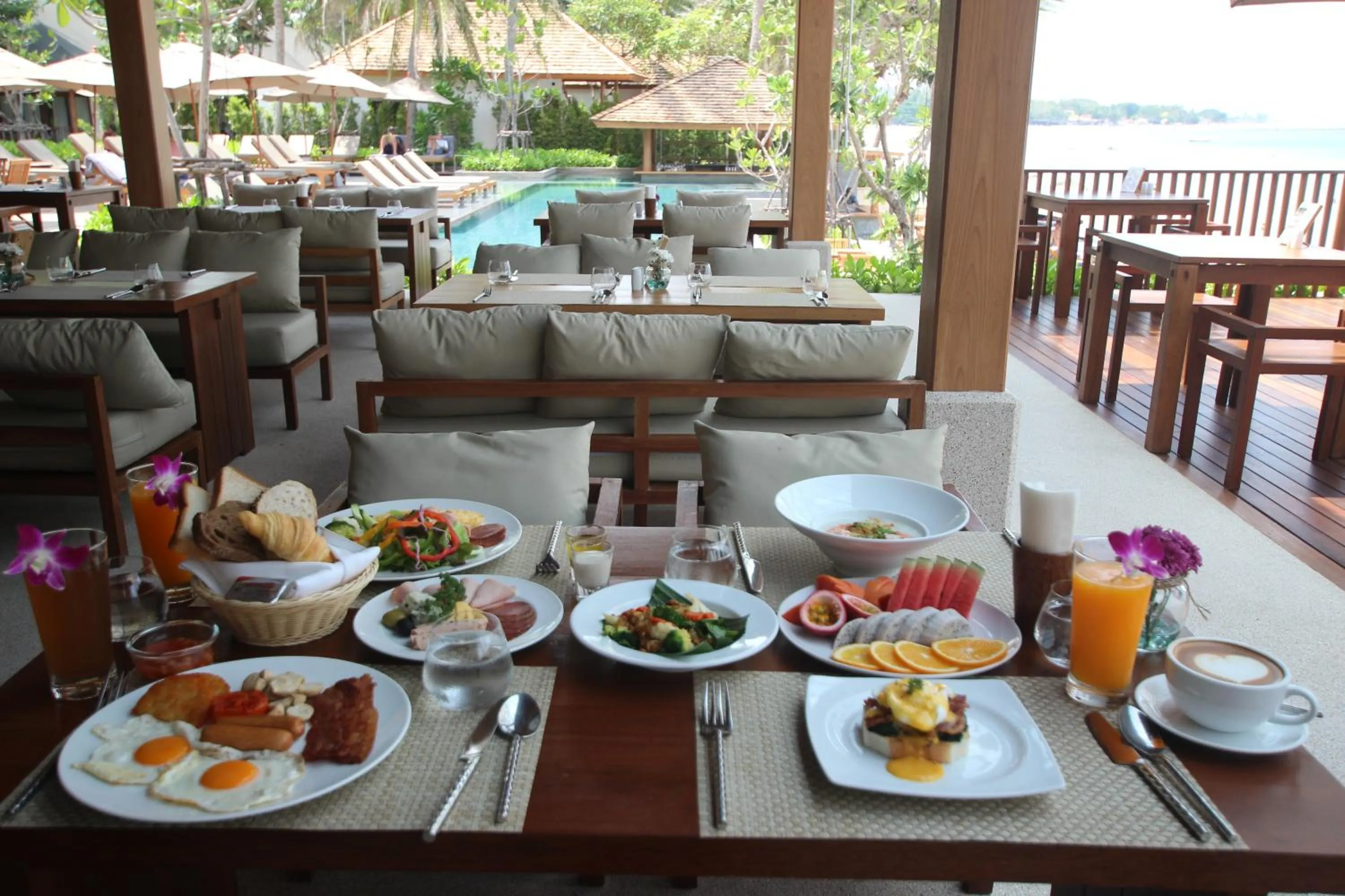 Breakfast in Banana Fan Sea Resort