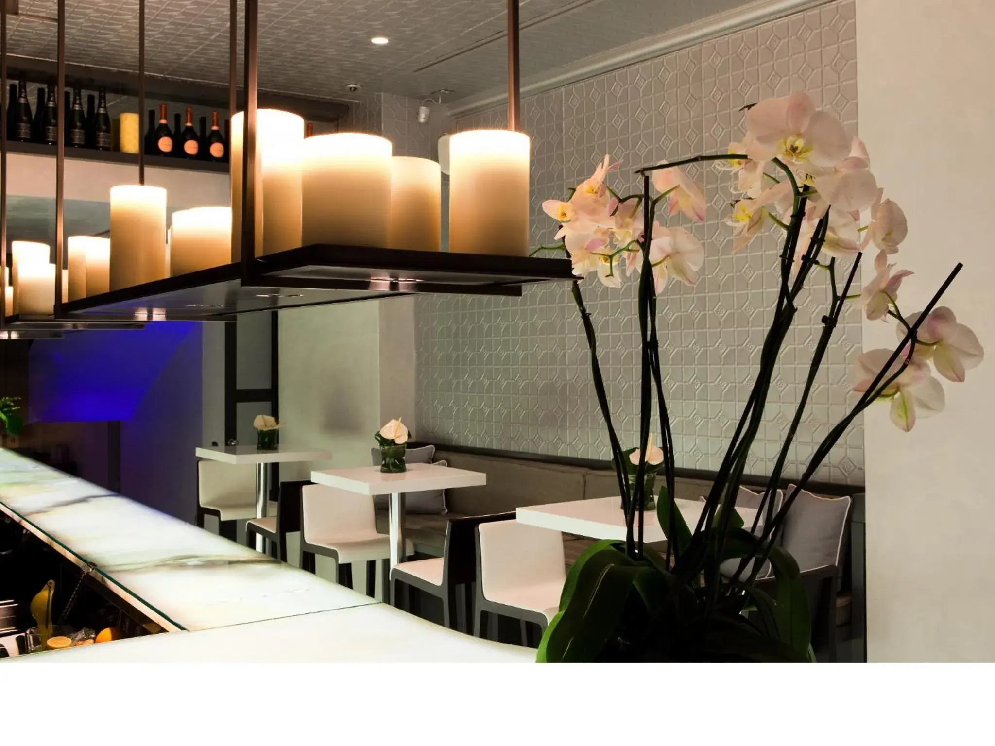 Lounge or bar in Cubo Apartments Lounge or bar in Cubo Apartments