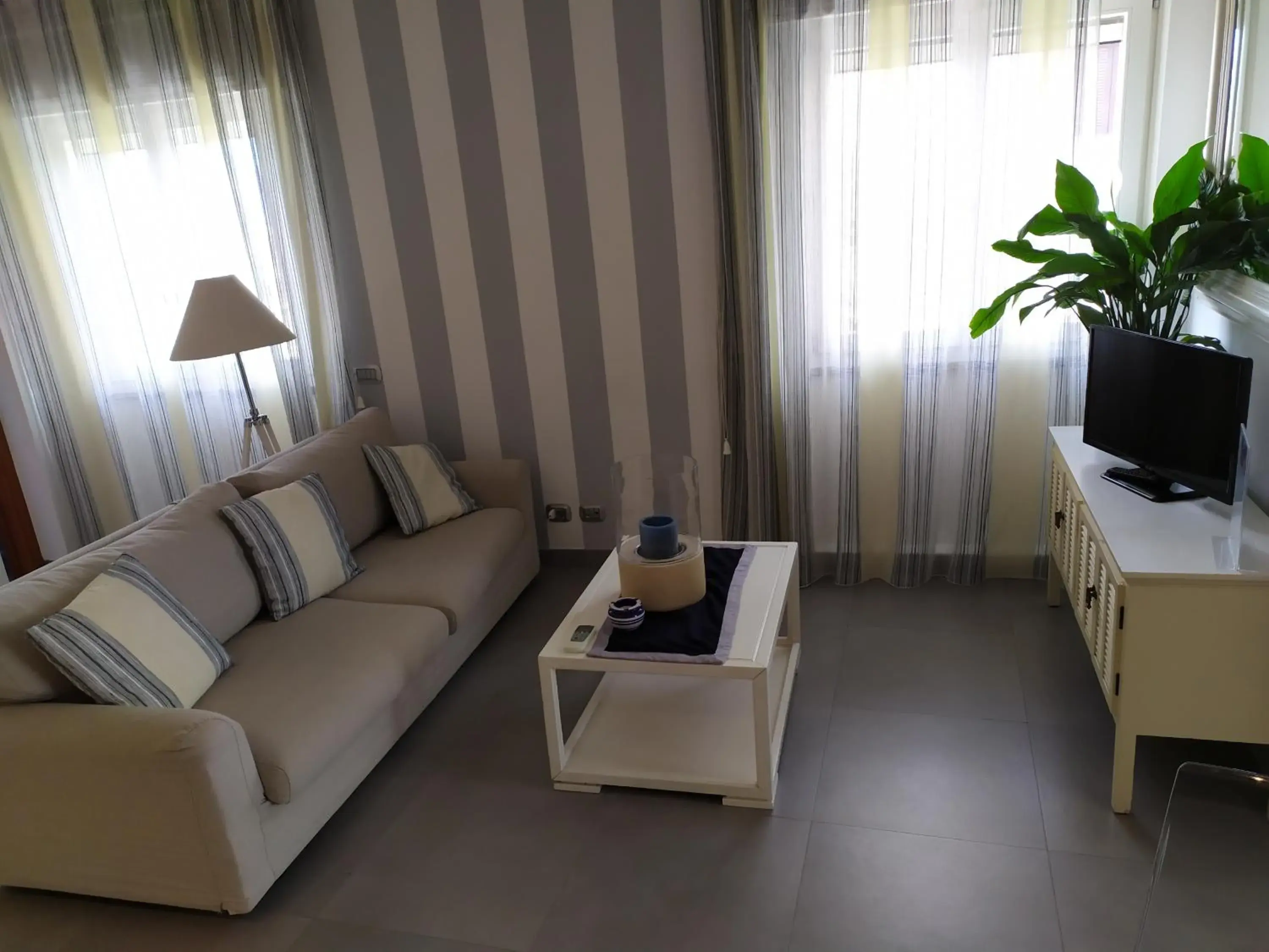 Living room in Cubo Apartments Living room in Cubo Apartments