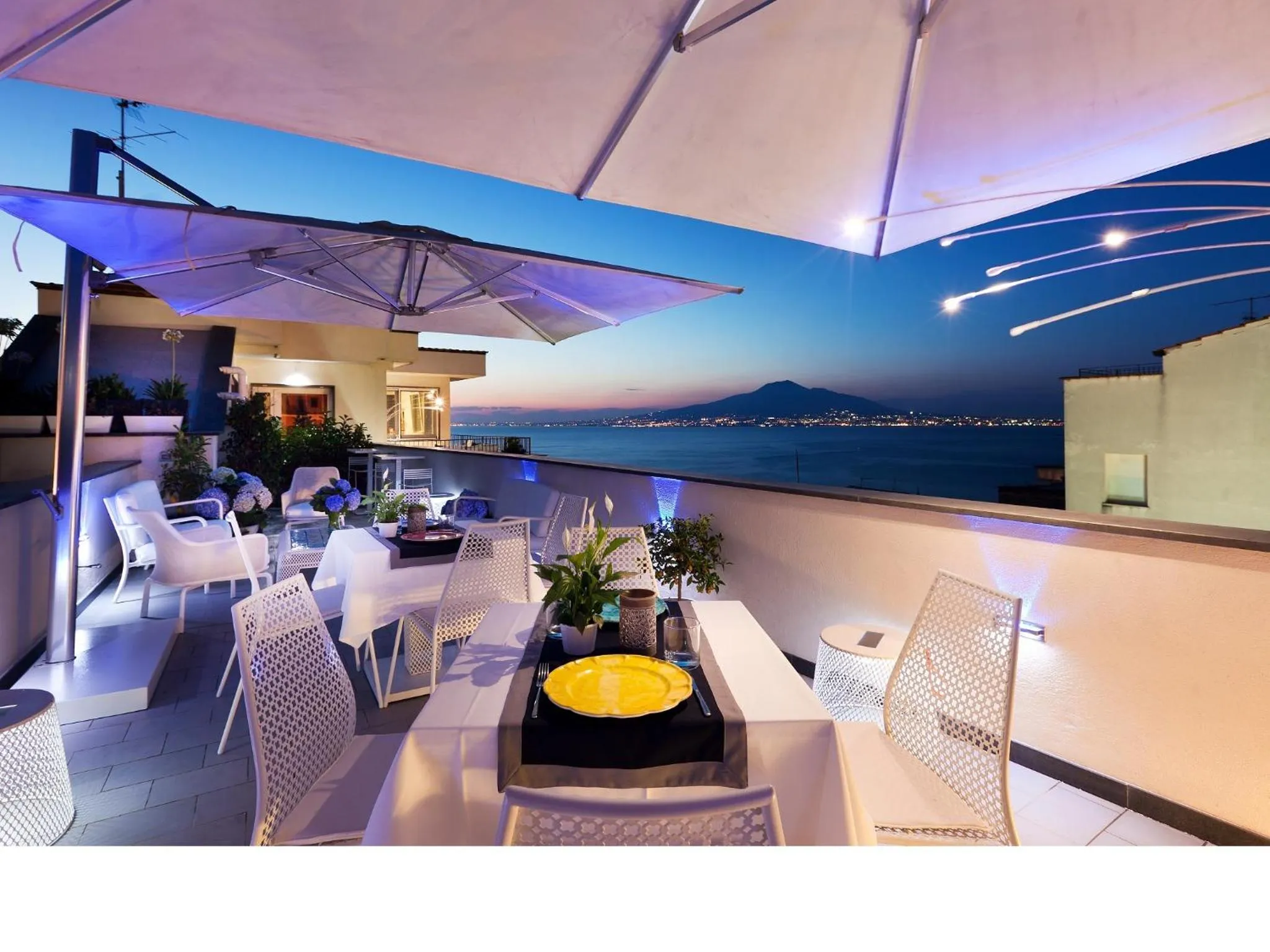 Patio in Cubo Apartments