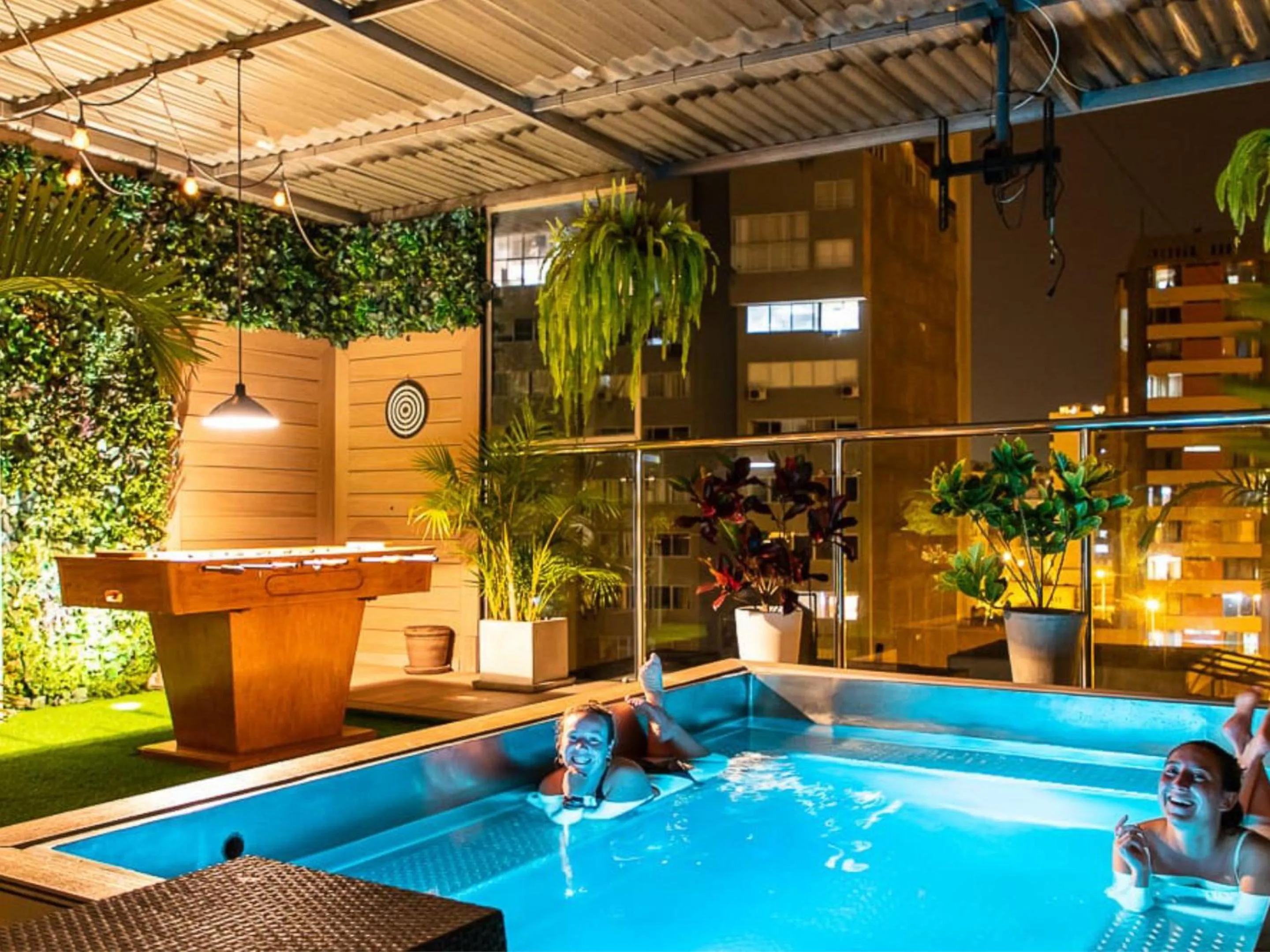Hot Tub in Alpes Lima Kennedy Hostel