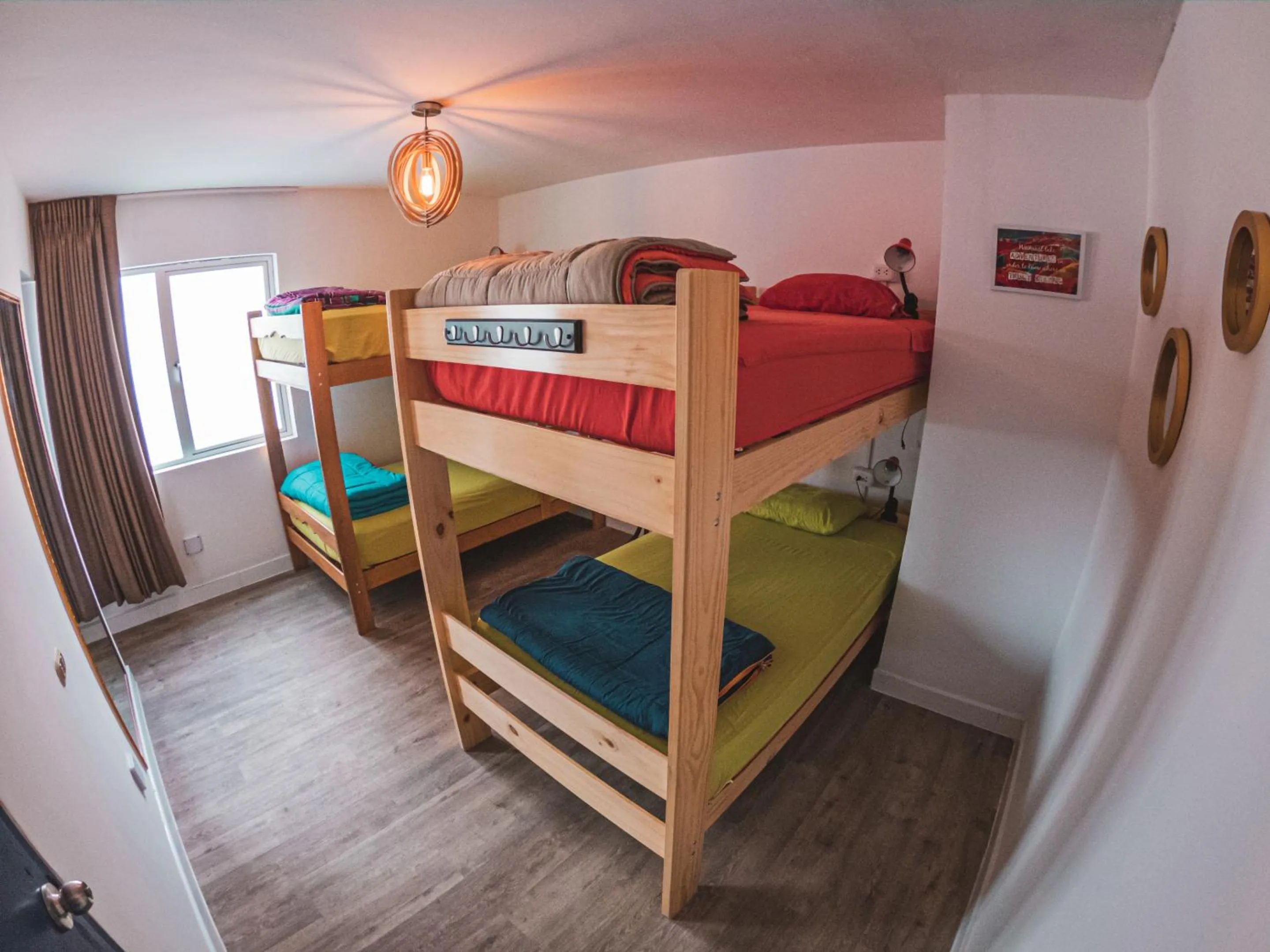 Bedroom, Bed in Alpes Lima Kennedy Hostel