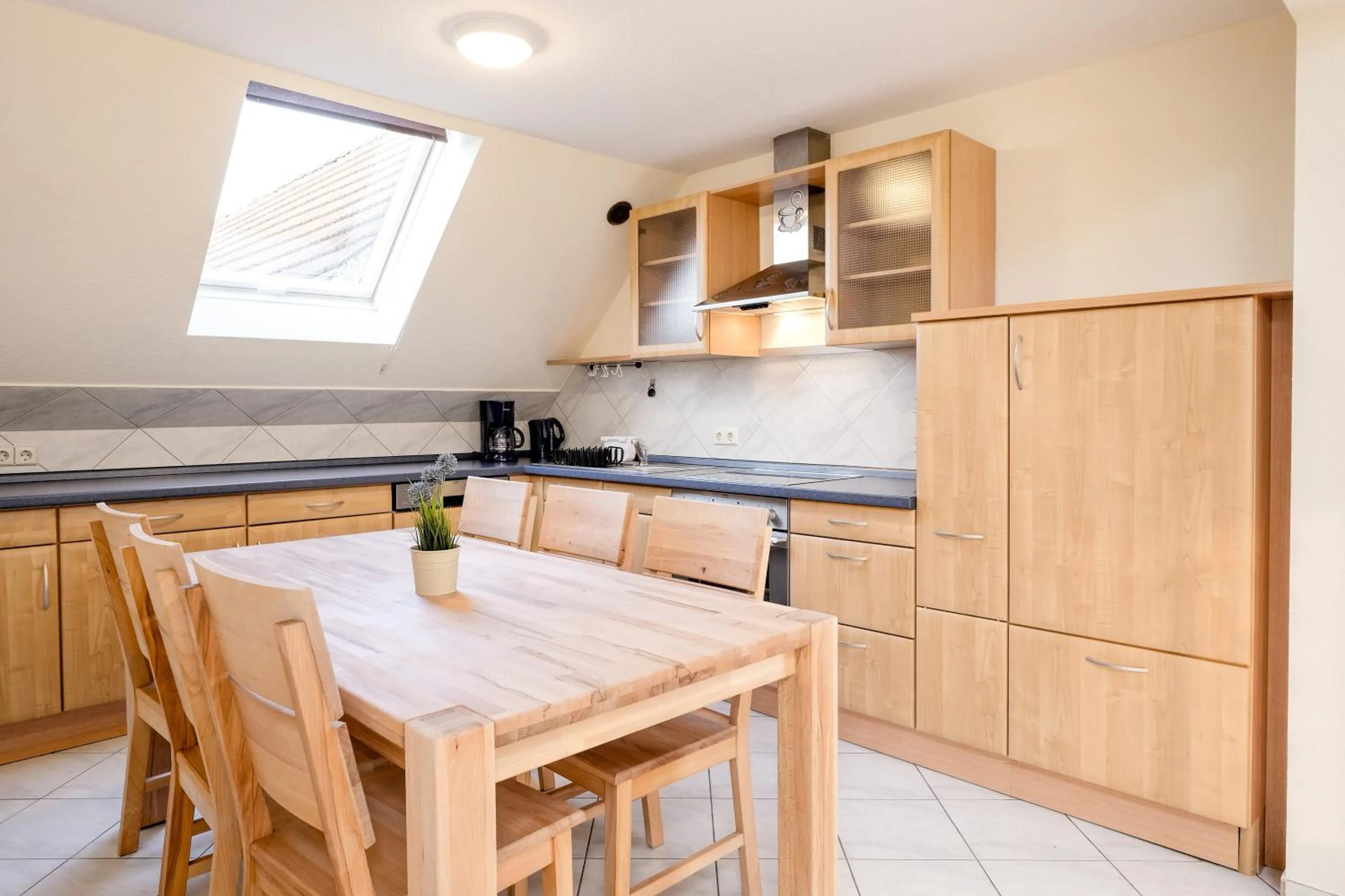 Kitchen or kitchenette in Gästehaus Mythos