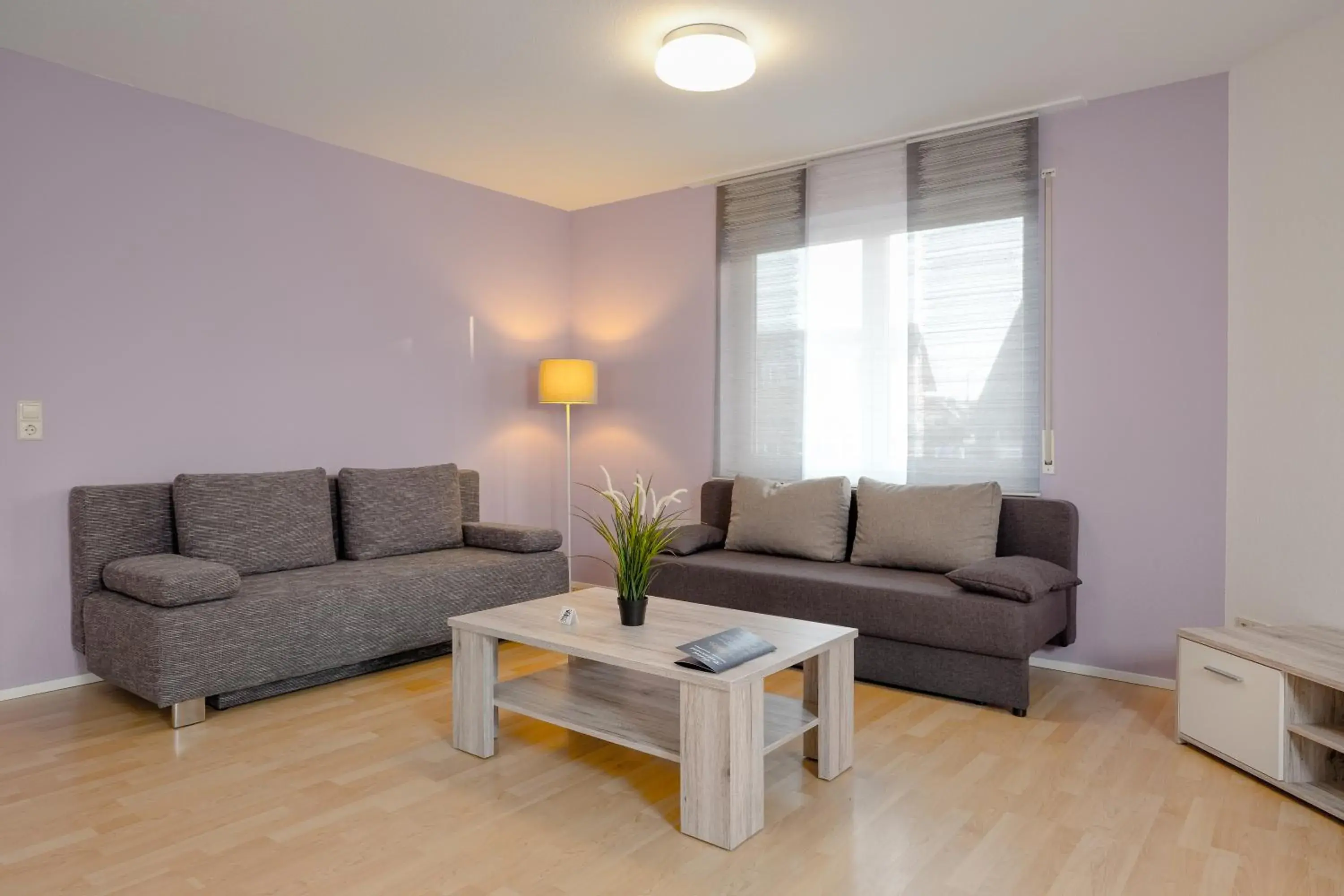 Two-Bedroom Apartment with Balcony in Gästehaus Mythos Two-Bedroom Apartment with Balcony in Gästehaus Mythos