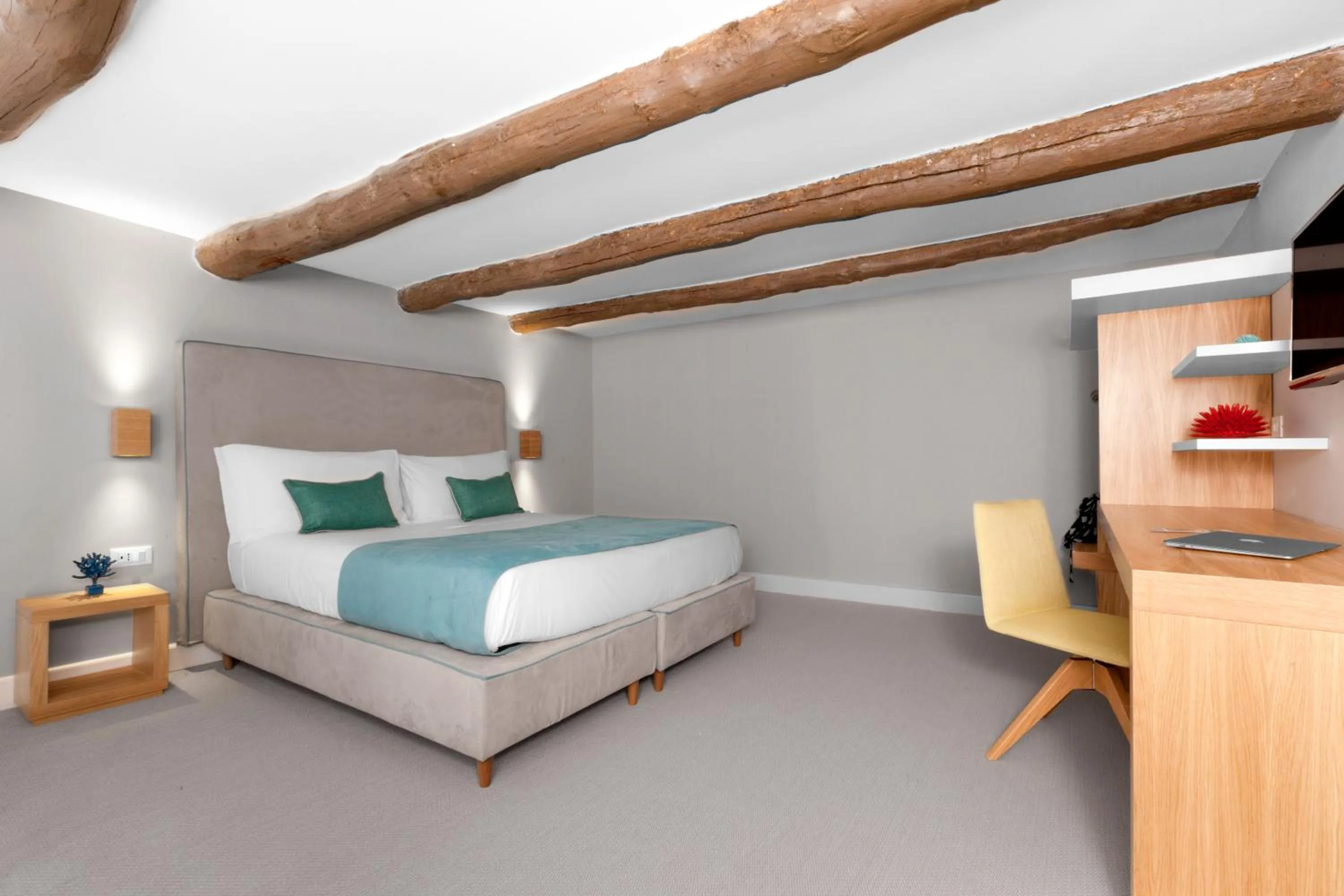 Bedroom, Bed in La Piazzetta Guest House