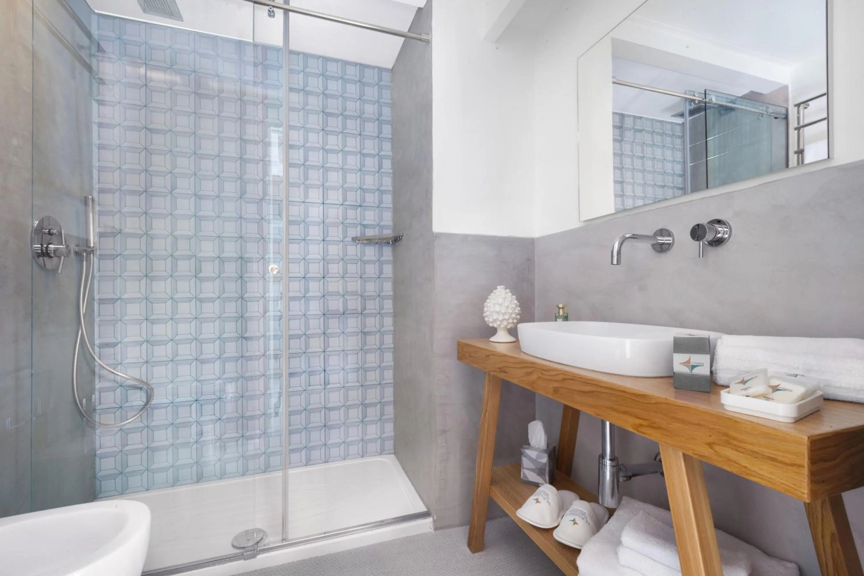 Bathroom in La Piazzetta Guest House