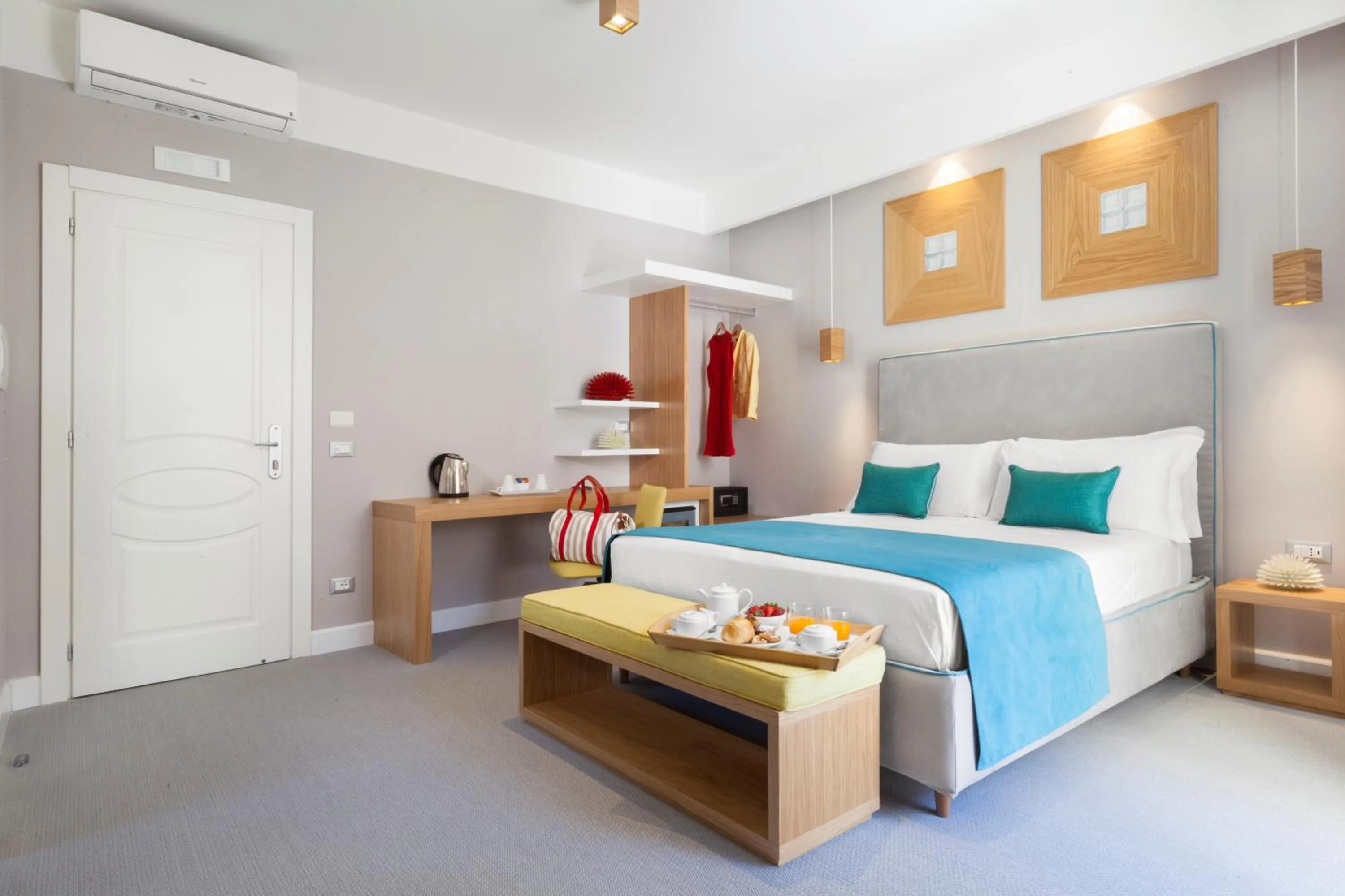 Bedroom, Bed in La Piazzetta Guest House