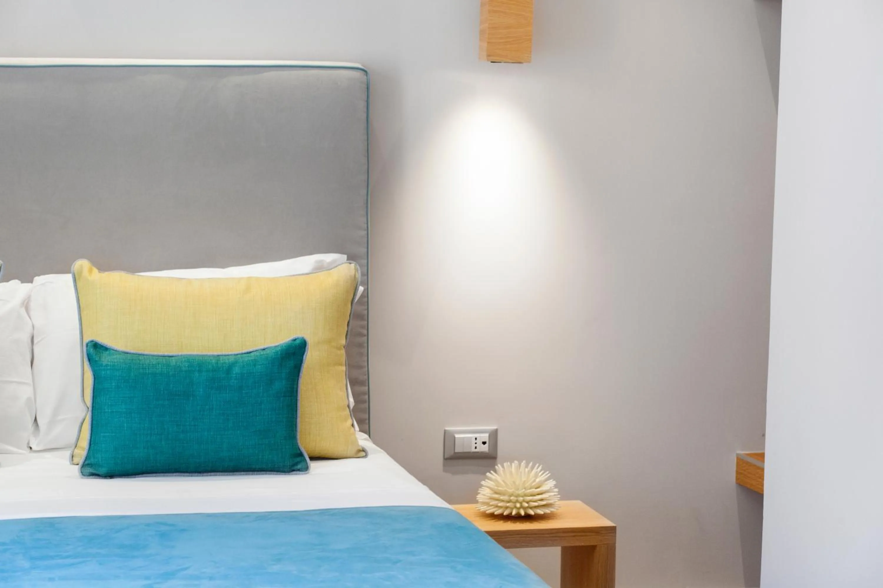 Decorative detail, Bed in La Piazzetta Guest House