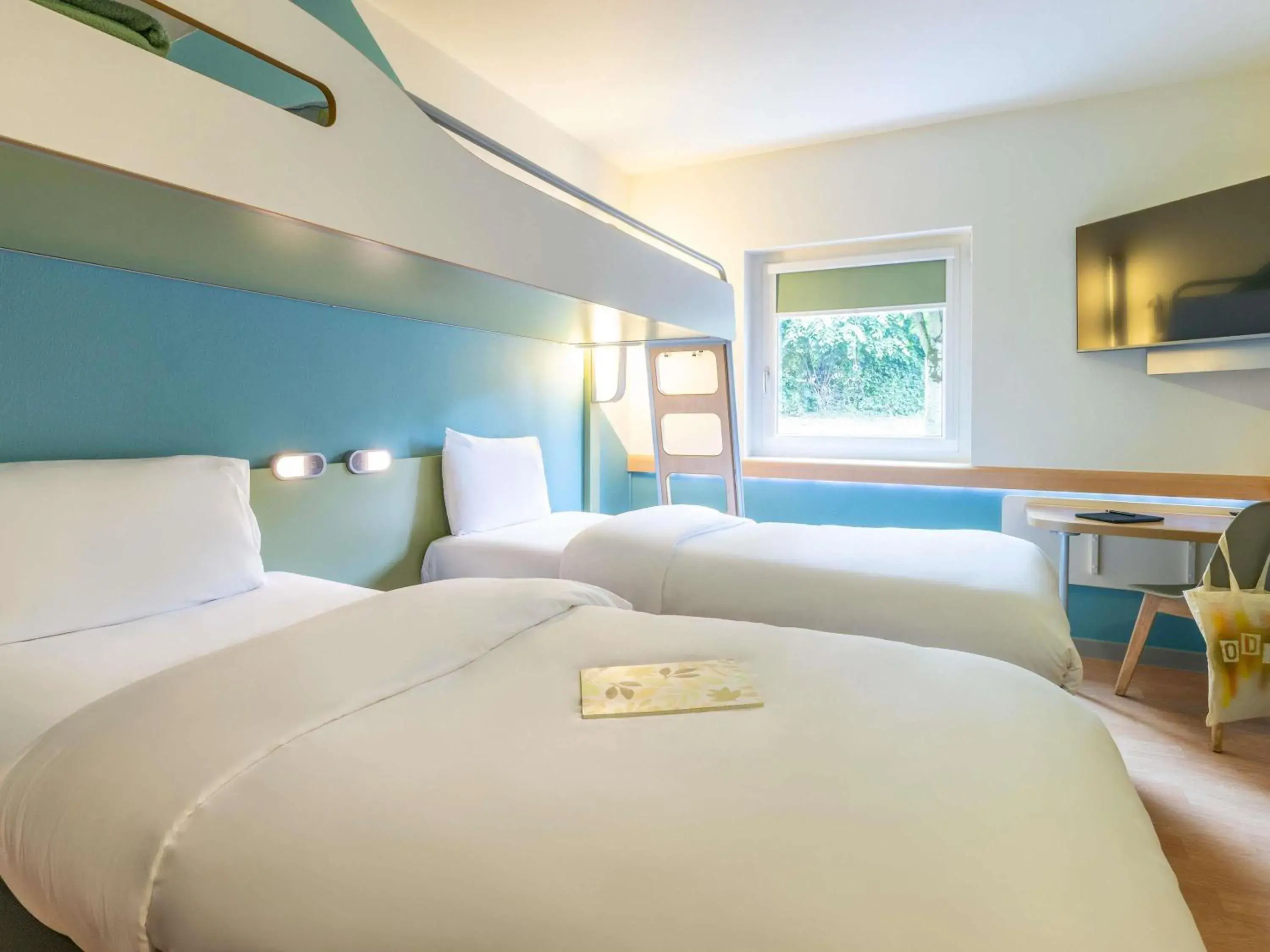 Bedroom, Bed in ibis budget Basel Pratteln Bedroom, Bed in ibis budget Basel Pratteln