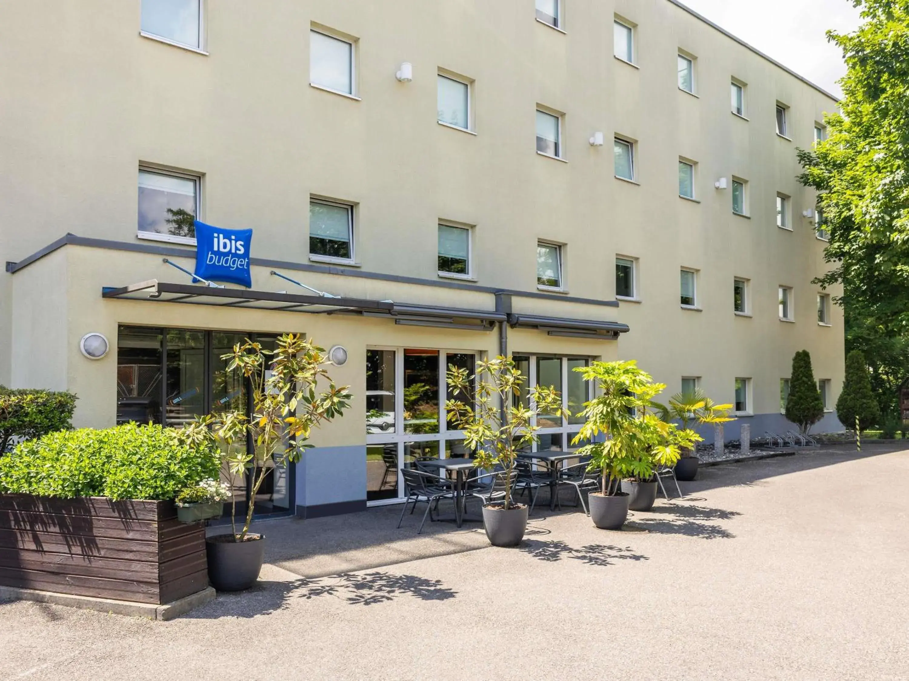 Property building in ibis budget Basel Pratteln Property building in ibis budget Basel Pratteln