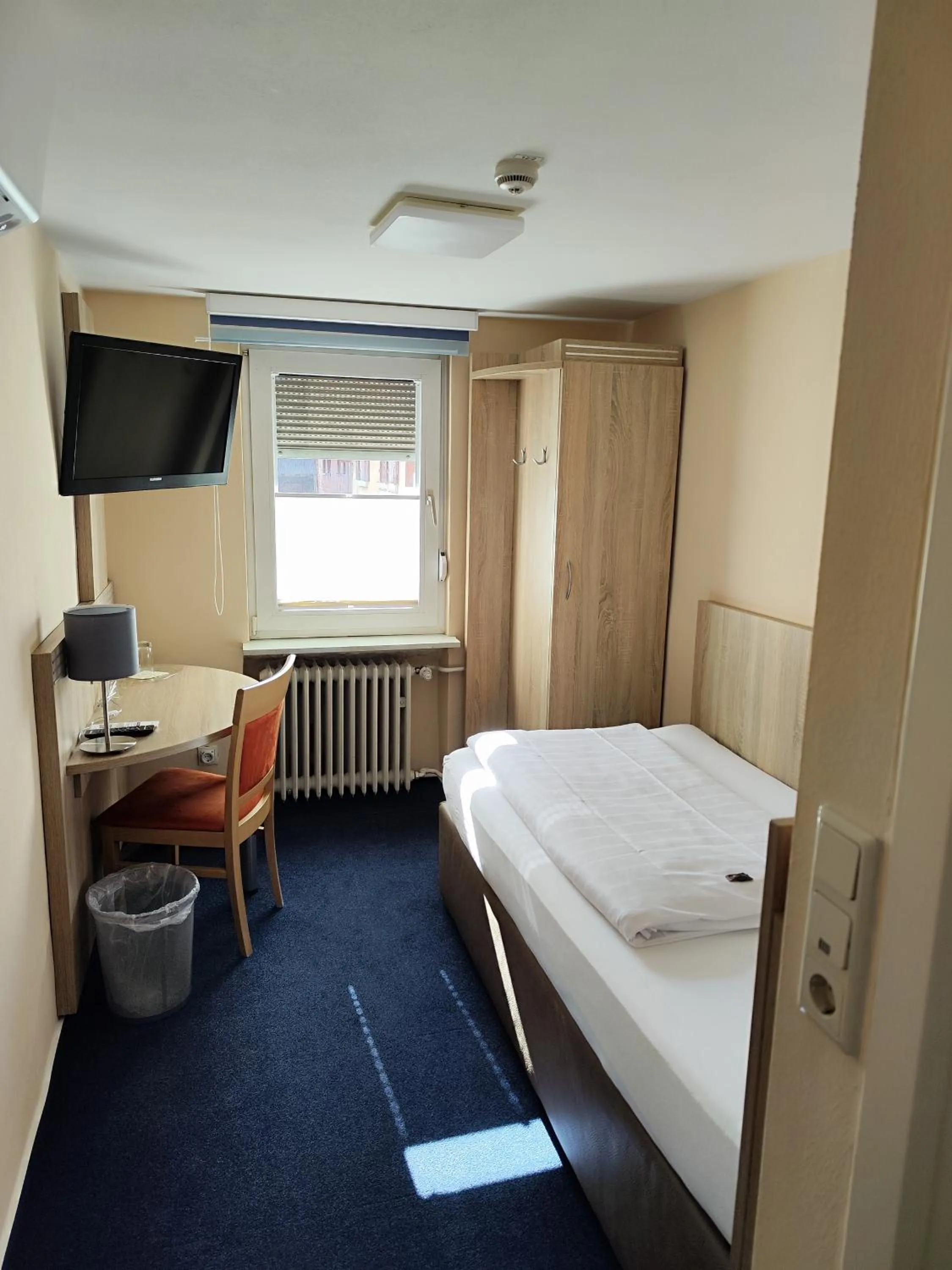 Bed in Hotel Altes Weinhaus