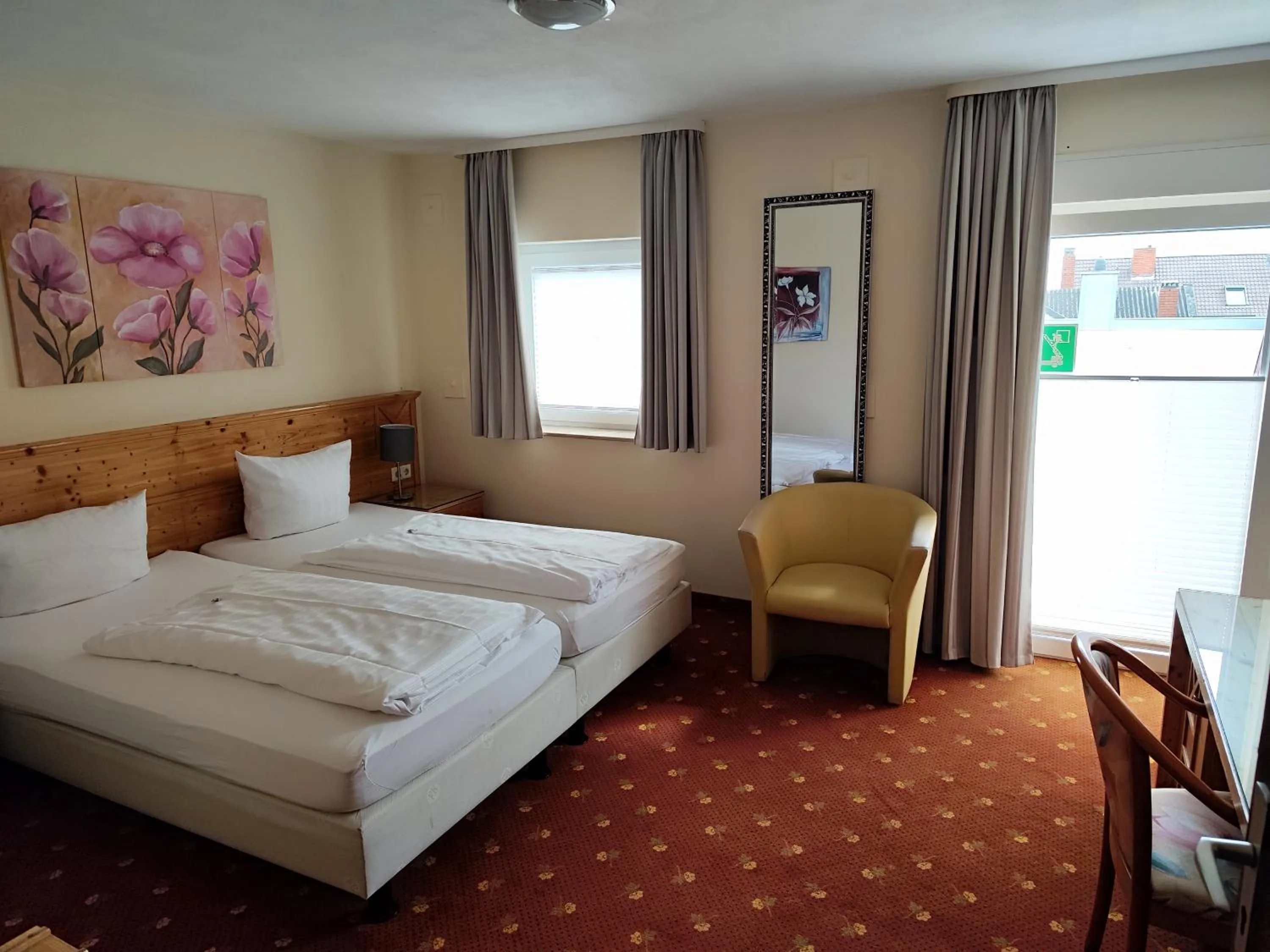 Bed in Hotel Altes Weinhaus