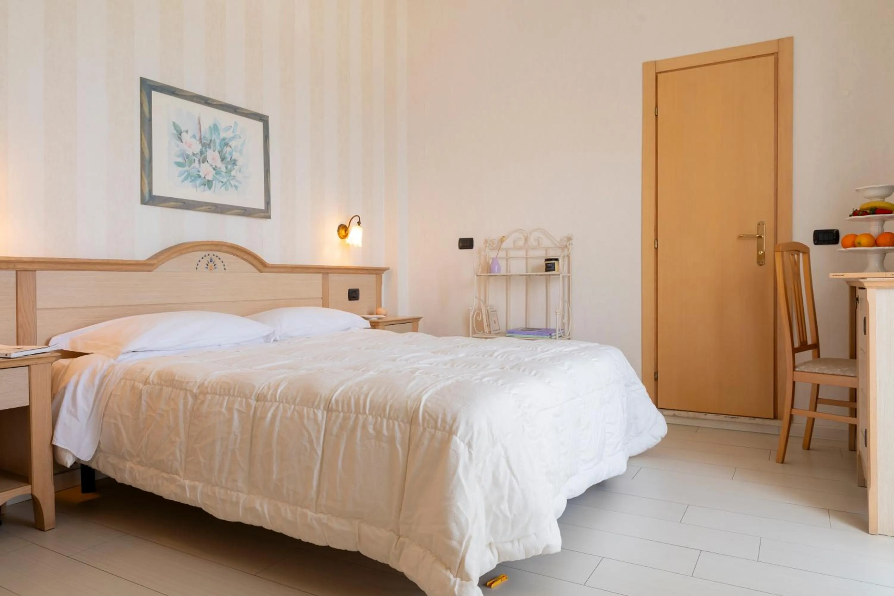 Bed in Hotel Mondial