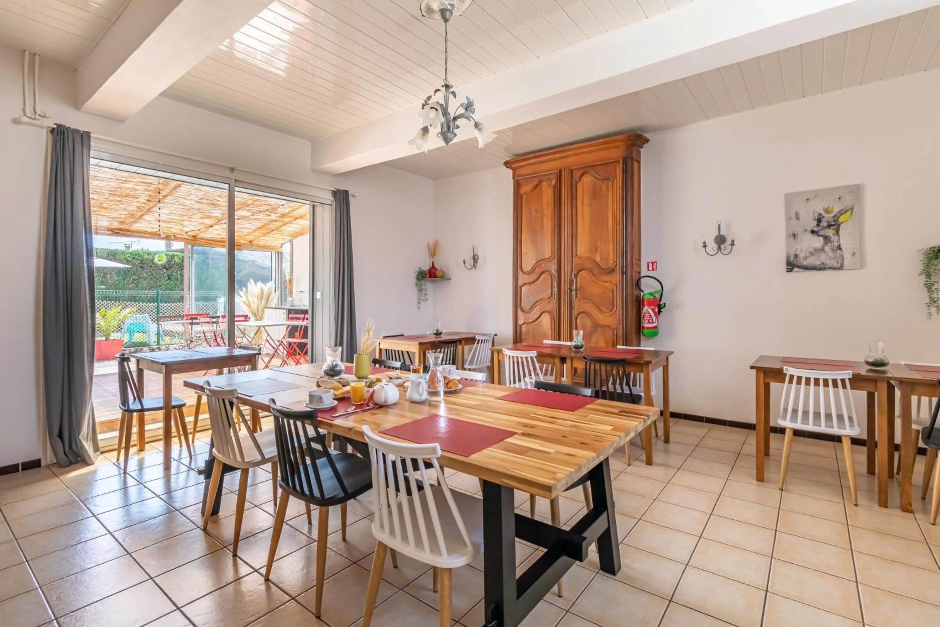 Buffet breakfast in Hotel Les Vieux Acacias