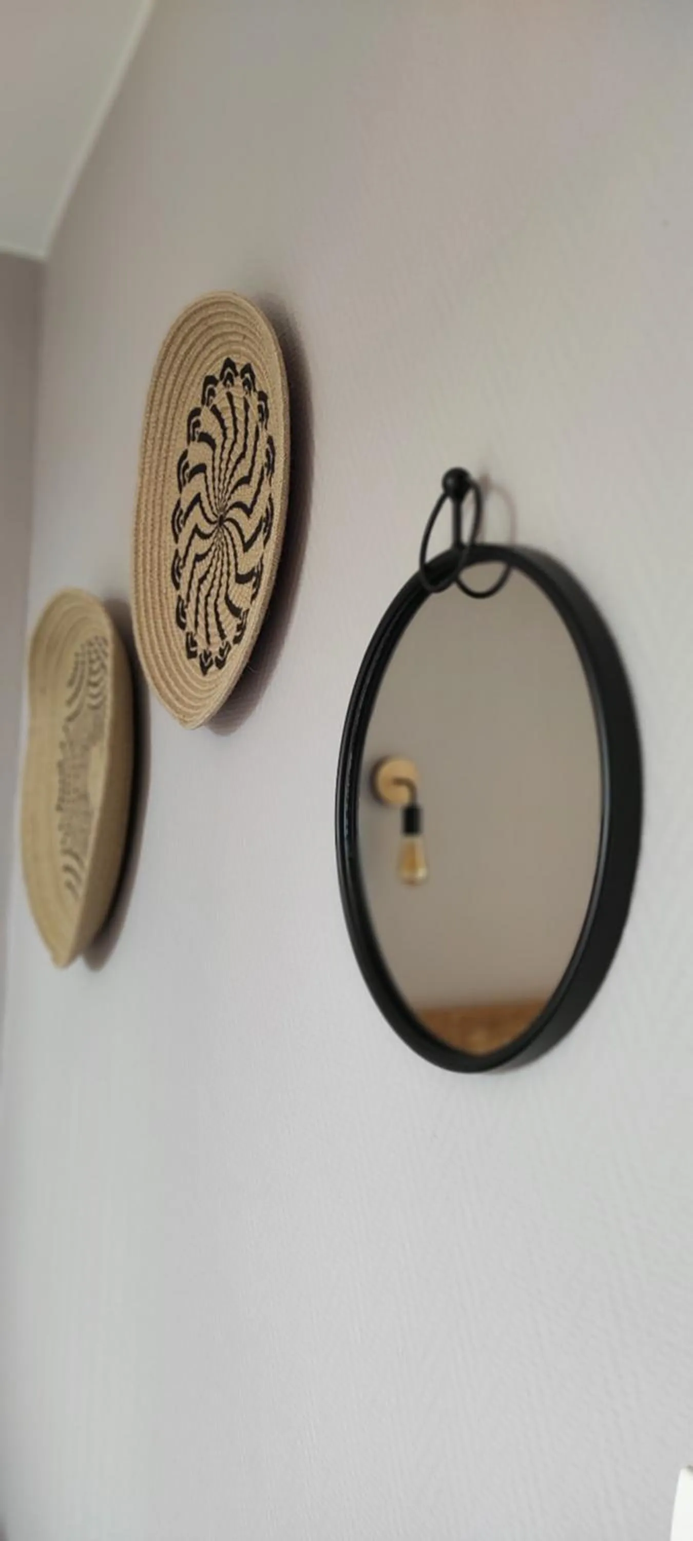 Decorative detail in Hotel Les Vieux Acacias