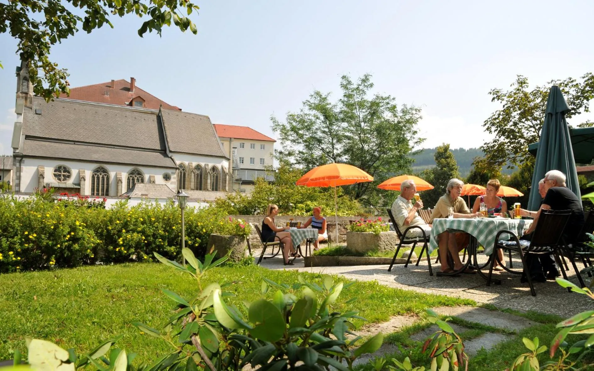 People in Hotel Zum Goldenen Hirschen