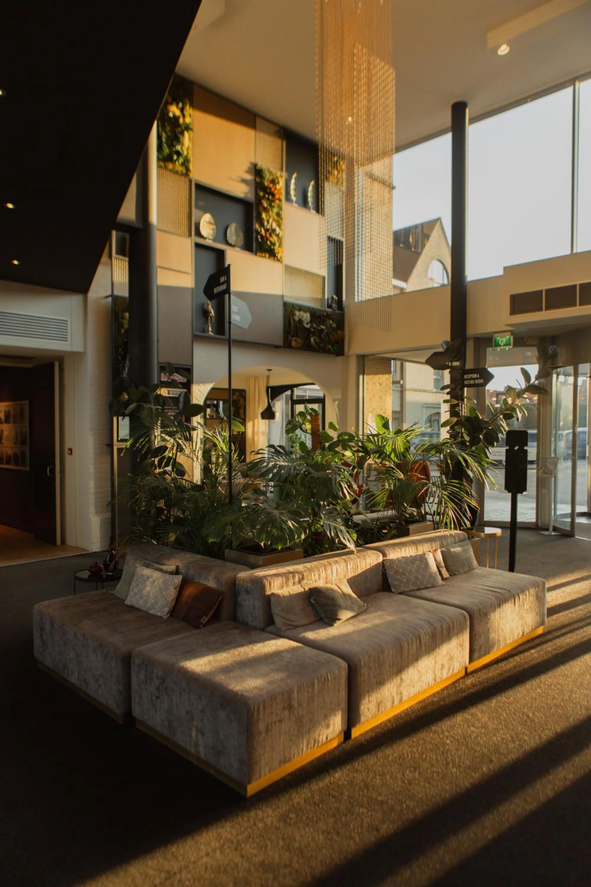 Lobby or reception in Ariane Hotel