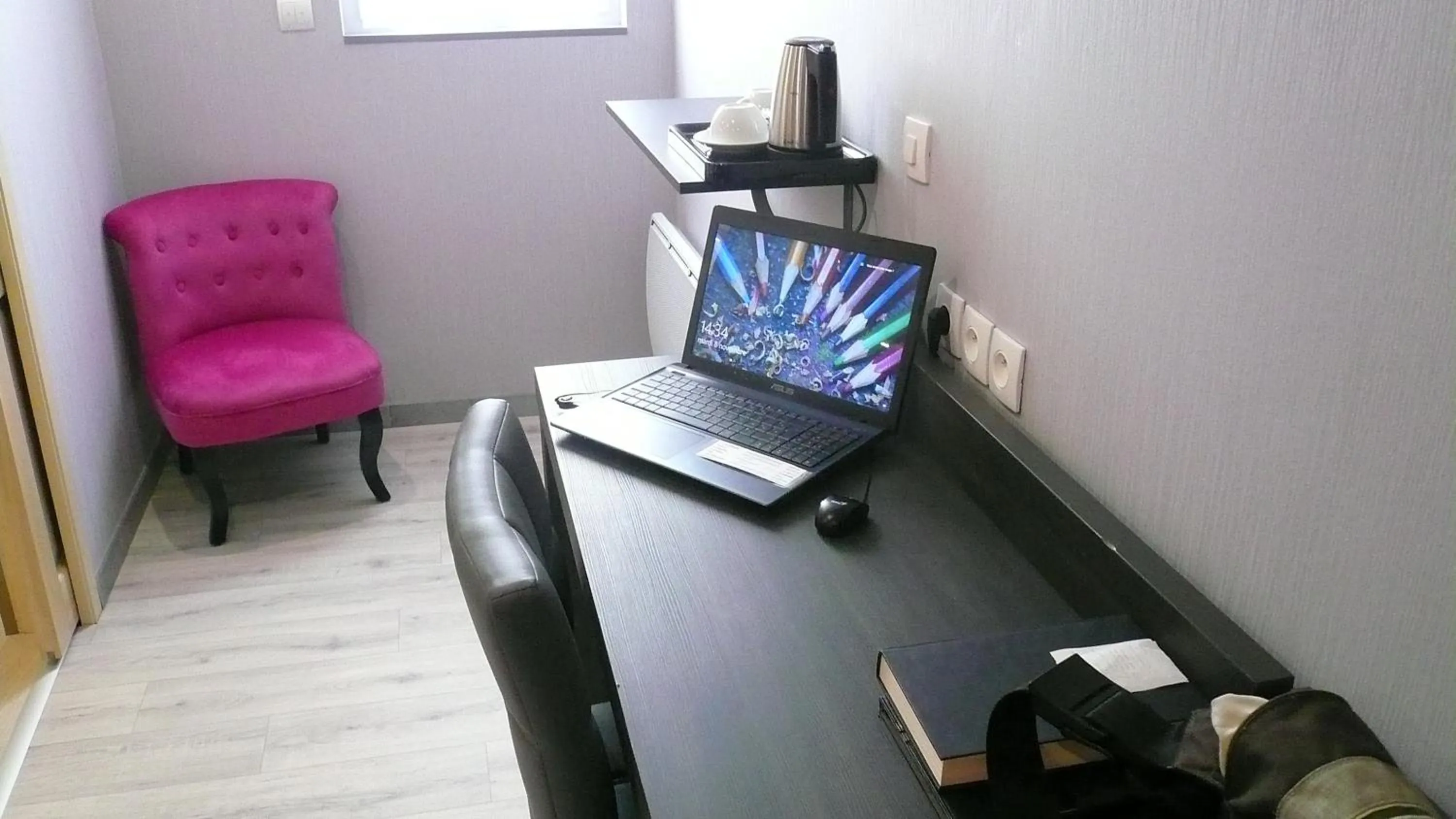 Seating area in Hôtel L'Européen