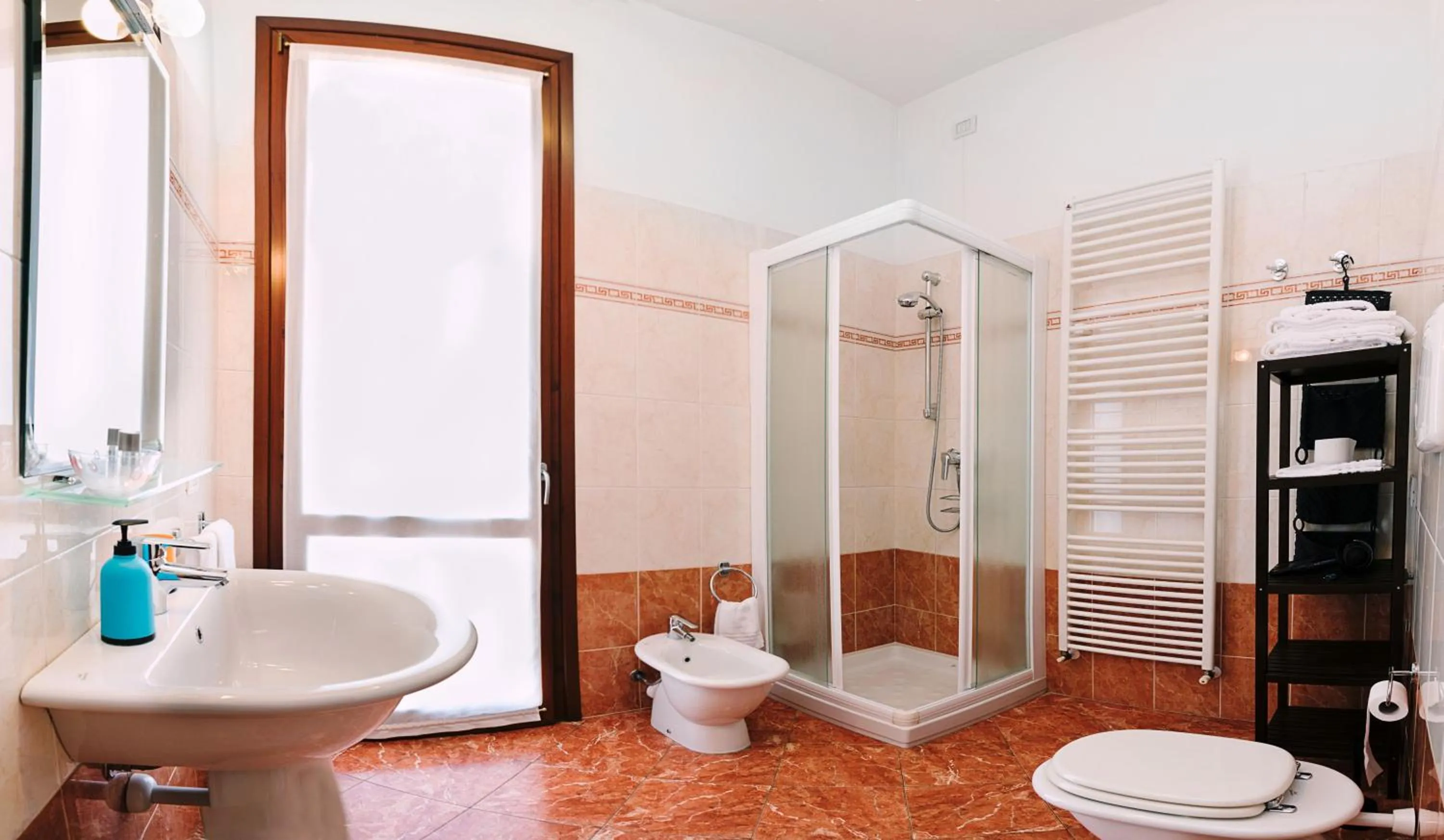 Bathroom in Verona Class ApartHotel "Residenze del Cuore"