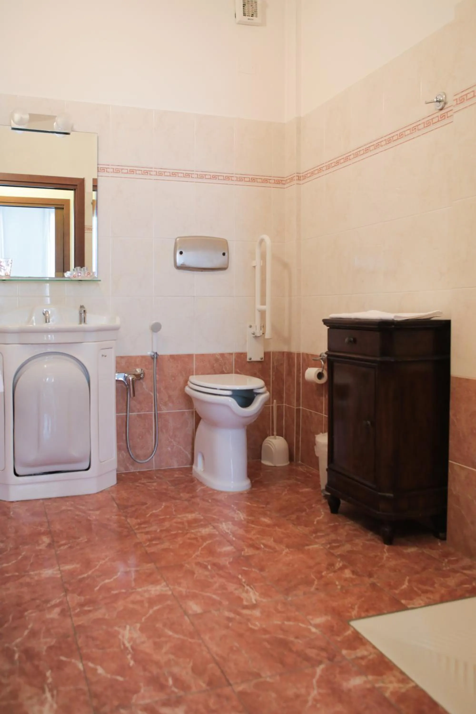 Bathroom in Verona Class ApartHotel "Residenze del Cuore"