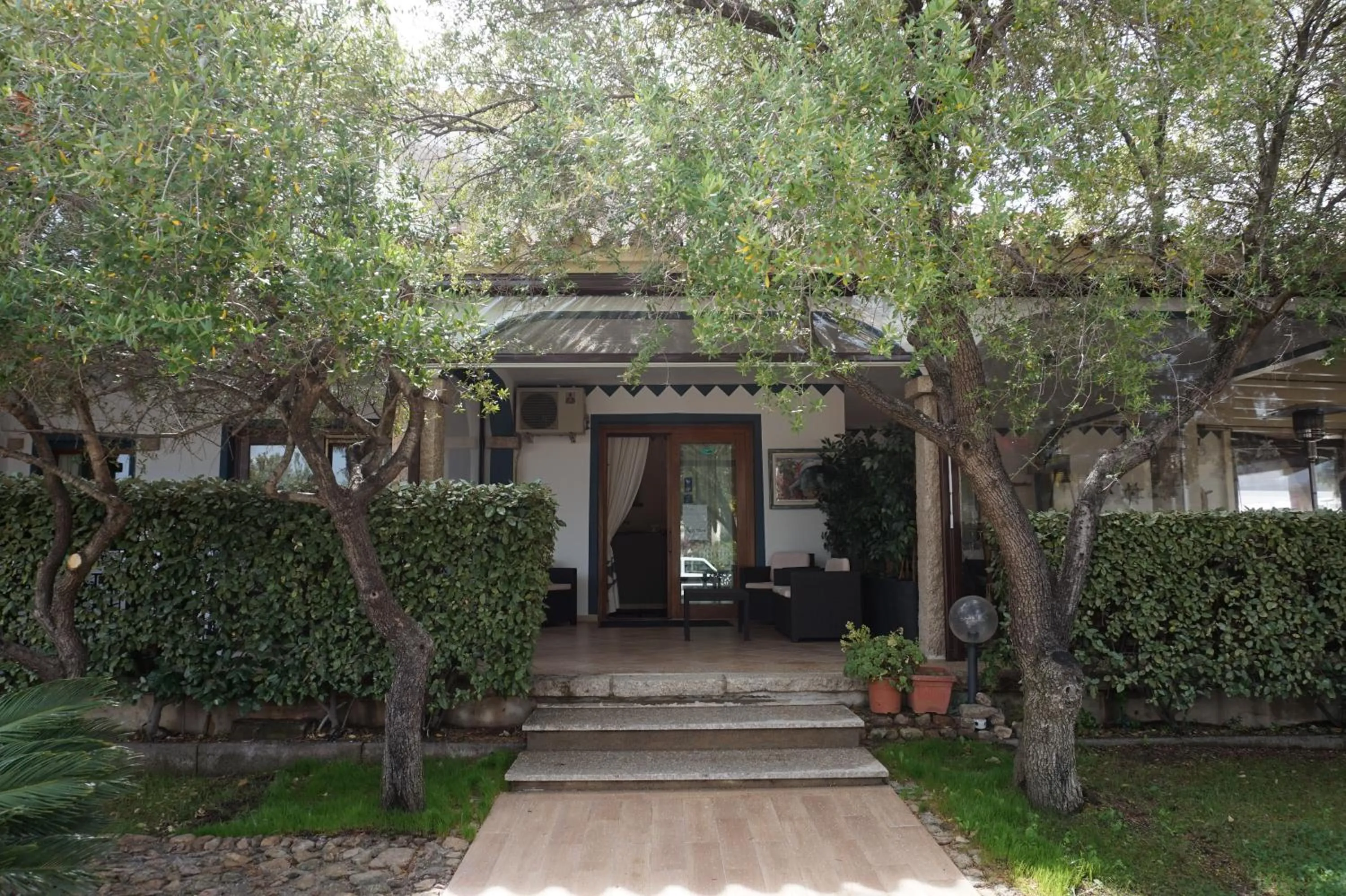 Property building in Hotel Il Platano