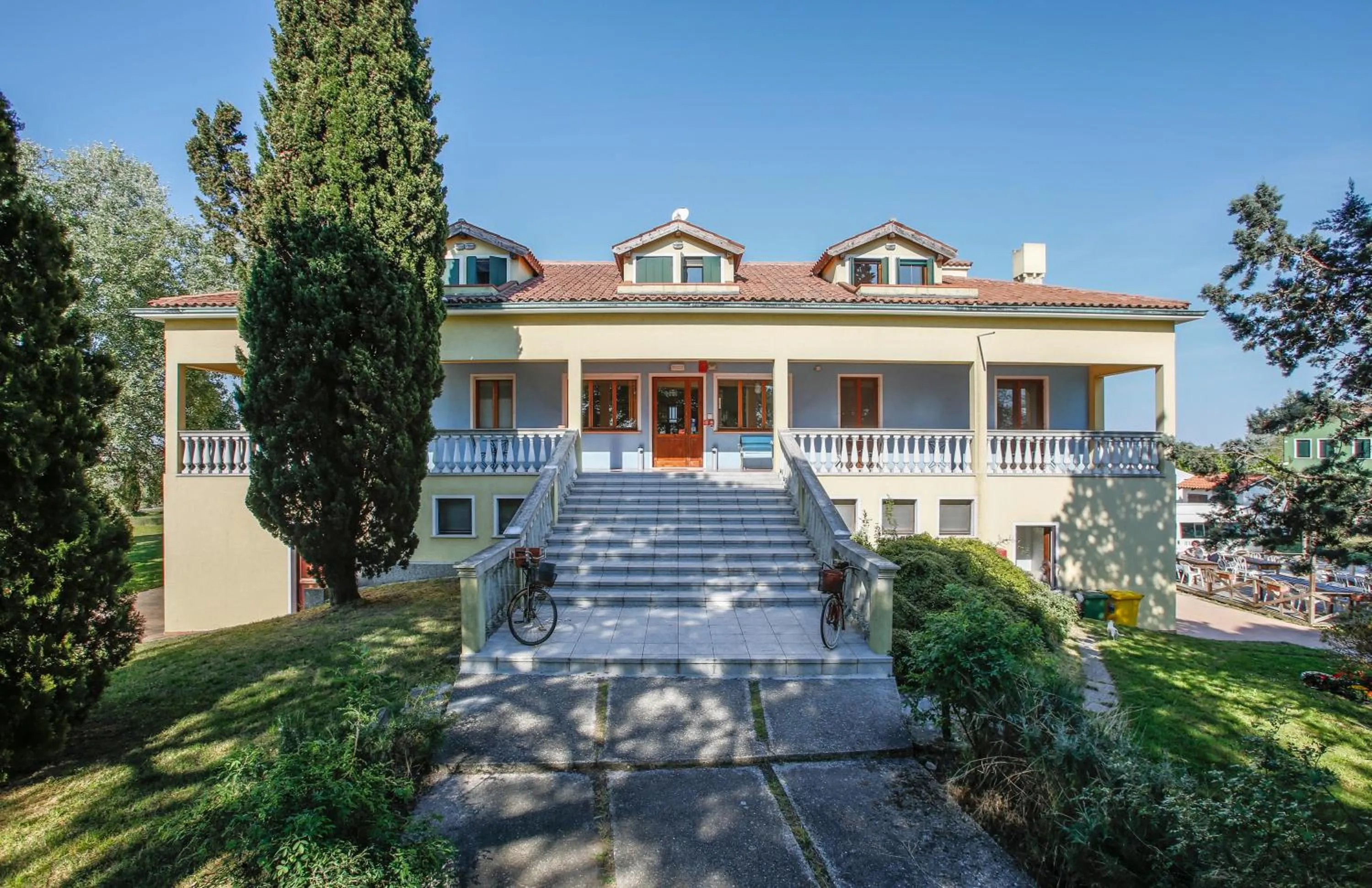 Facade/entrance in Hotel Il Lato Azzurro - Isola di Sant'Erasmo - NO VEHICLES ACCESS