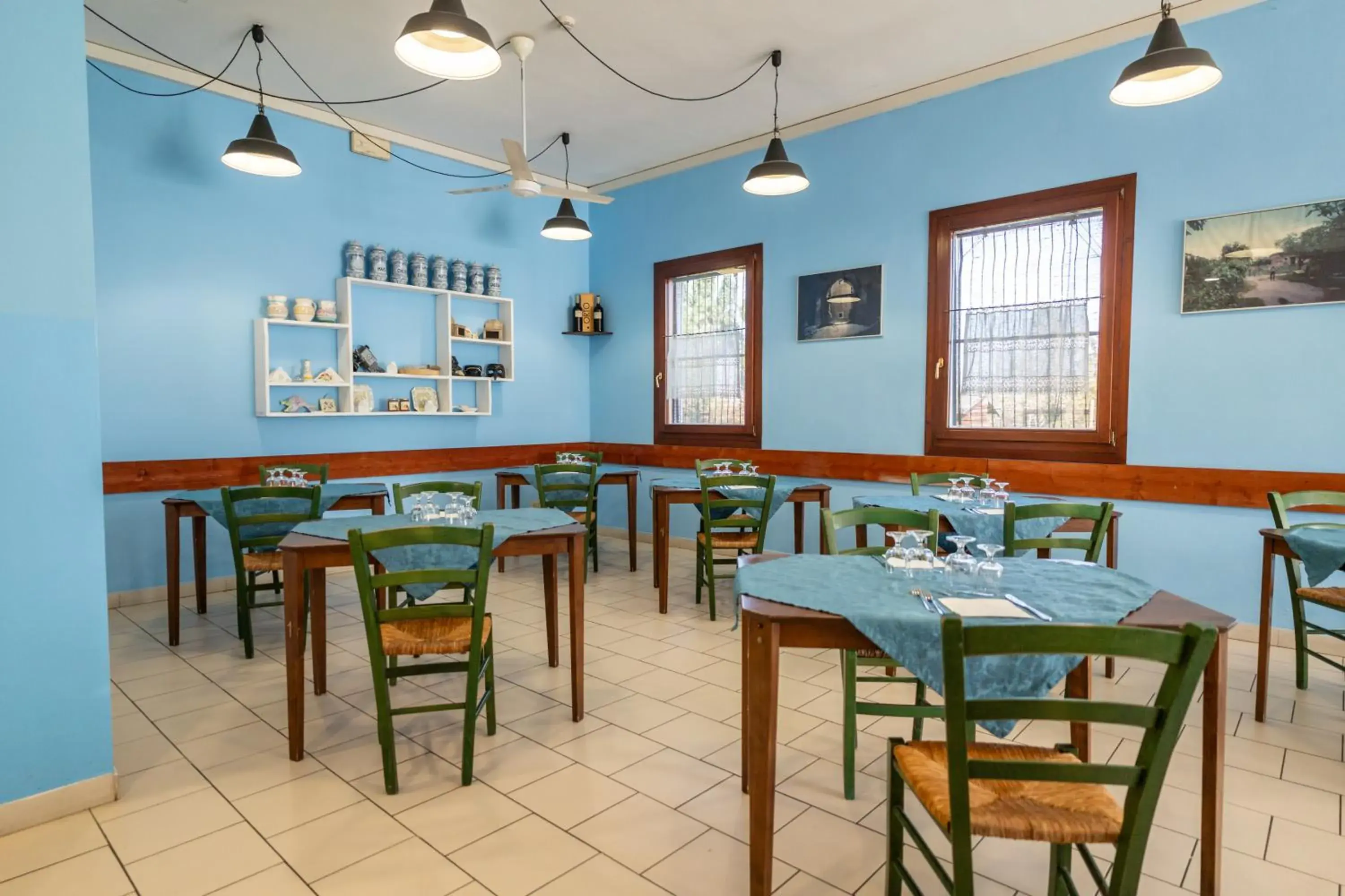 Restaurant/places to eat in Hotel Il Lato Azzurro - Isola di Sant'Erasmo - NO VEHICLES ACCESS Restaurant/places to eat in Hotel Il Lato Azzurro - Isola di Sant'Erasmo - NO VEHICLES ACCESS