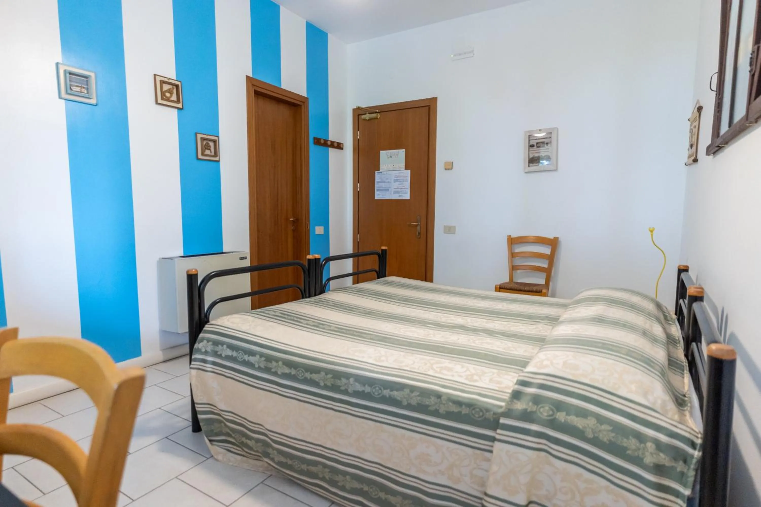 Photo of the whole room, Bed in Hotel Il Lato Azzurro - Isola di Sant'Erasmo - NO VEHICLES ACCESS