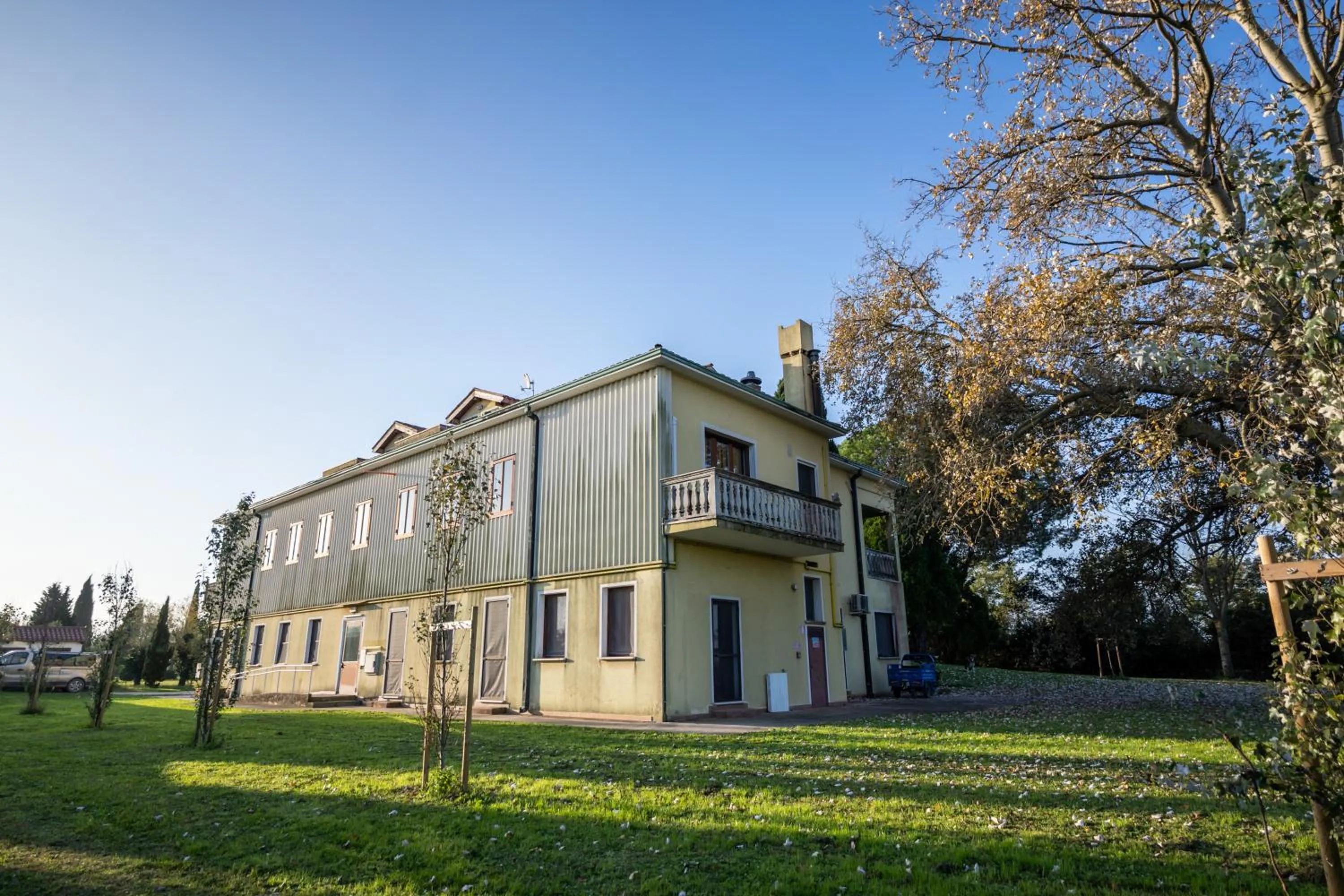 Property building in Hotel Il Lato Azzurro - Isola di Sant'Erasmo - NO VEHICLES ACCESS